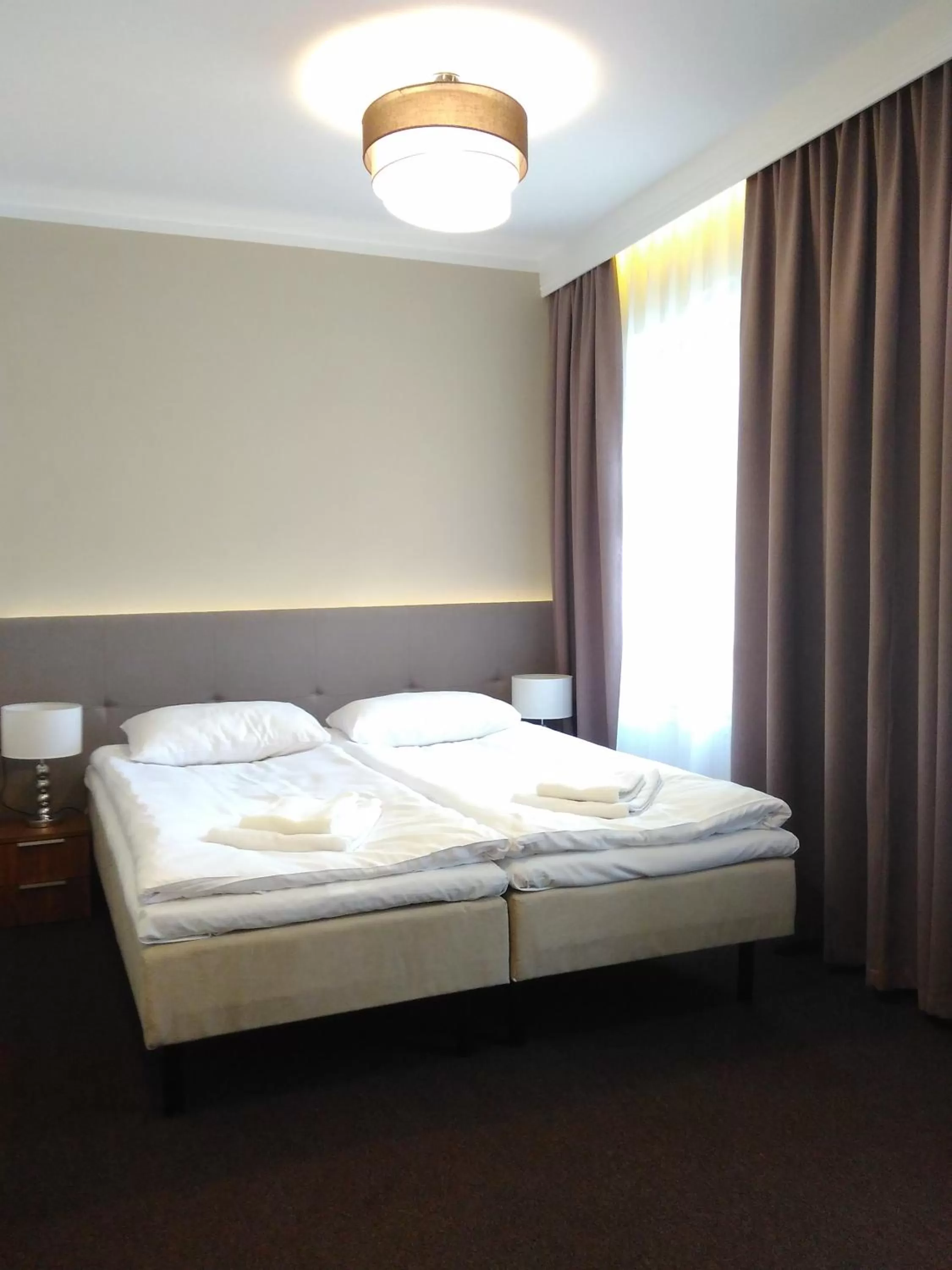 Bed in Hotel Kolorowa