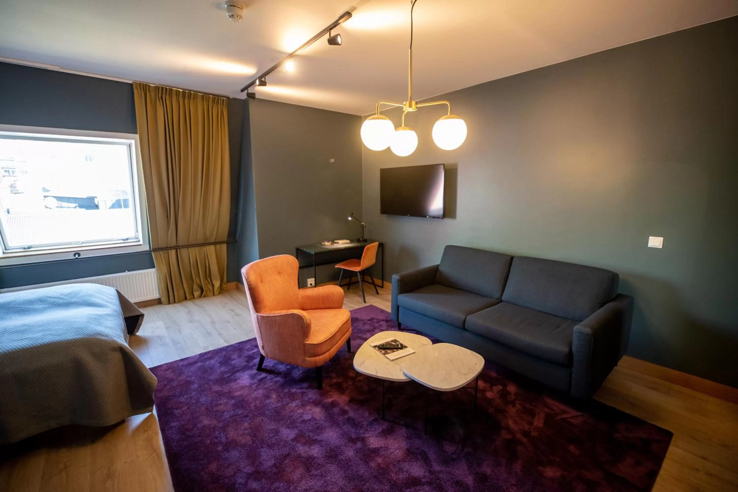 TV and multimedia in Hotell Bondeheimen