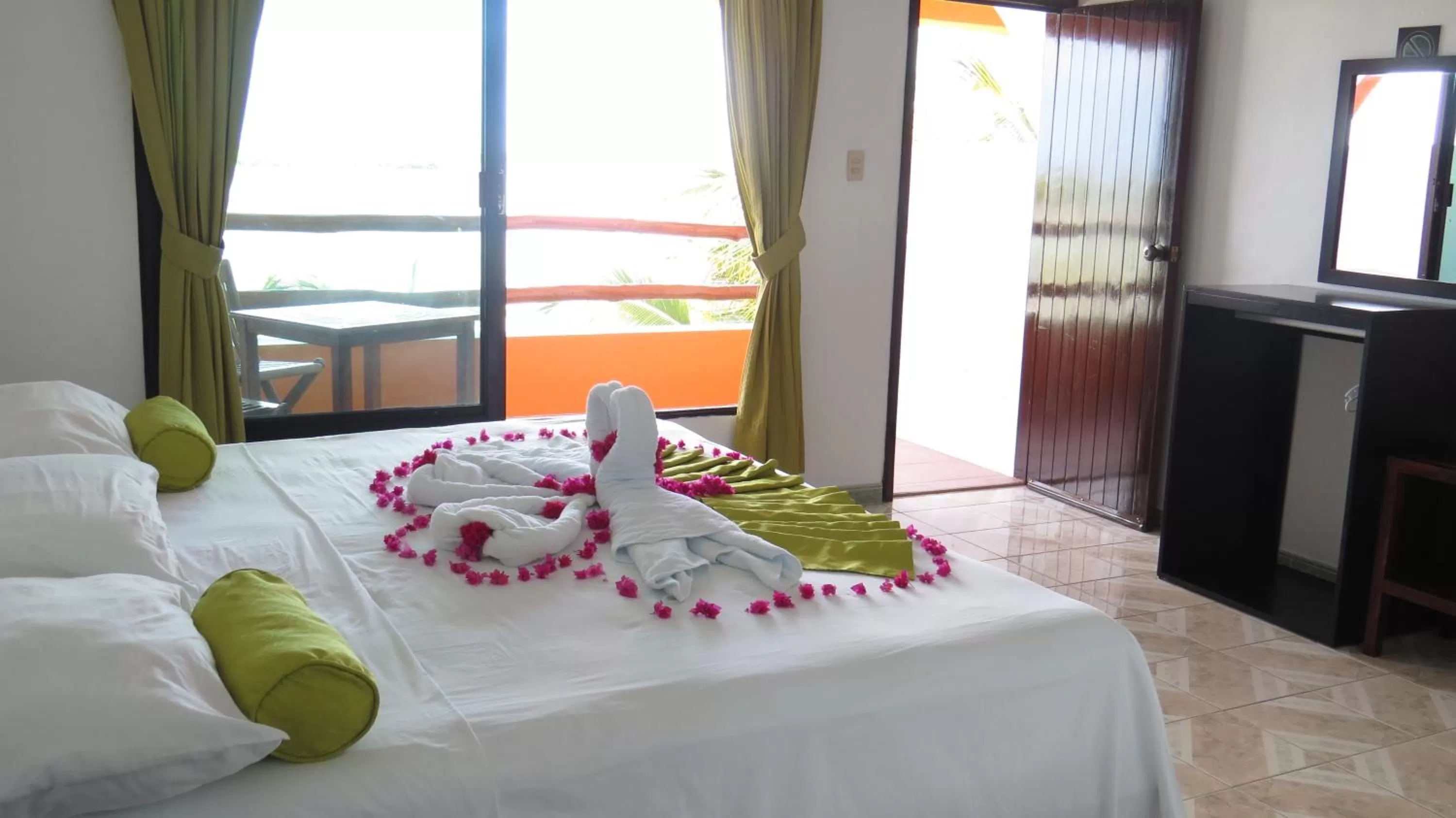 Bed in Hotel Villa de Pescadores