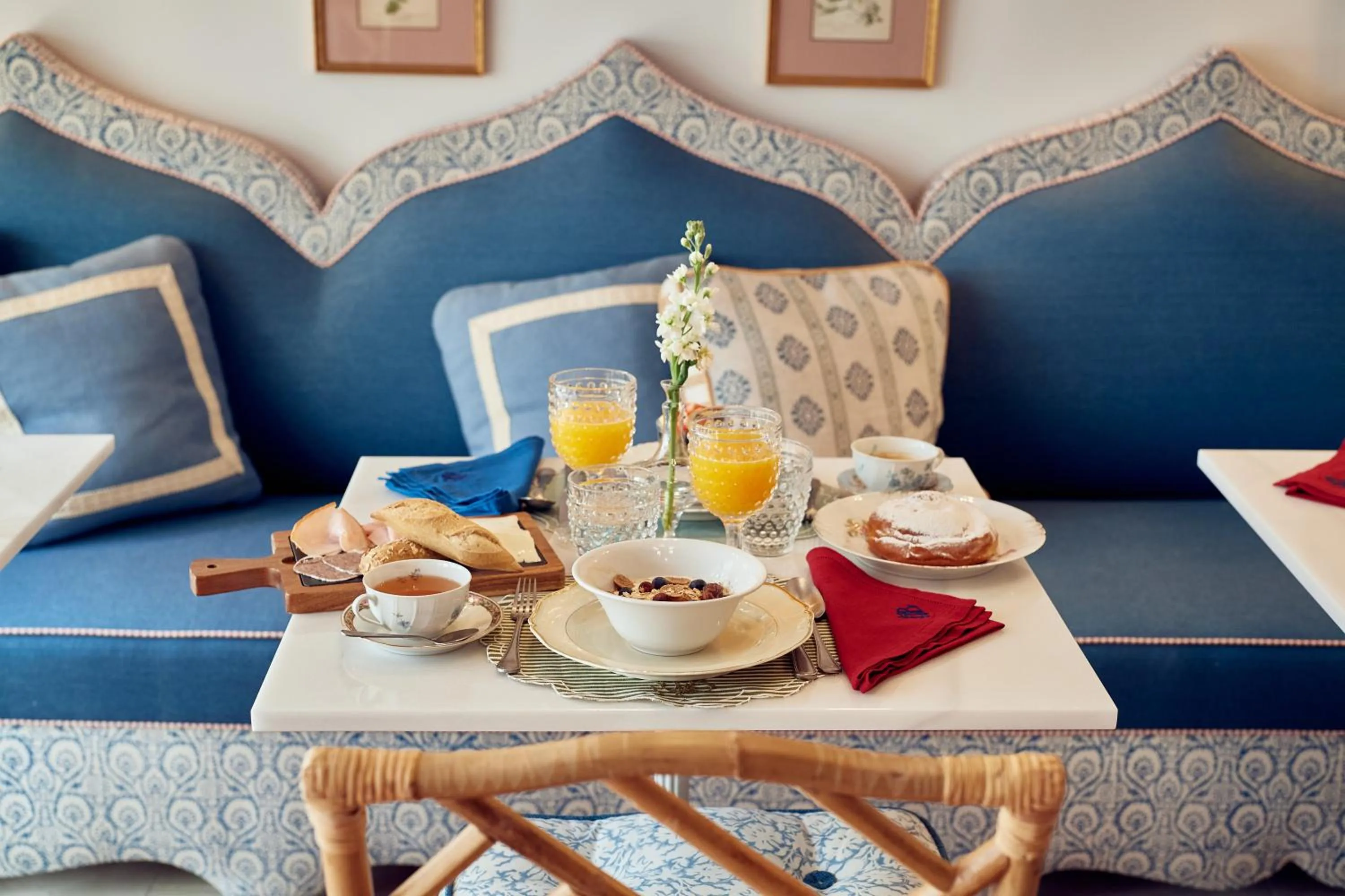 Breakfast in Cristine Bedfor Mahon Boutique Hotel