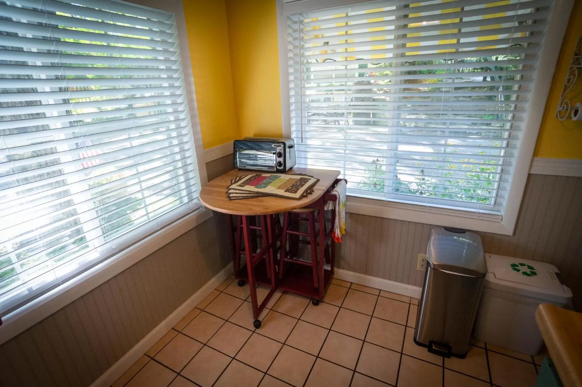 TV/Entertainment Center in Sherwood Court Cottages