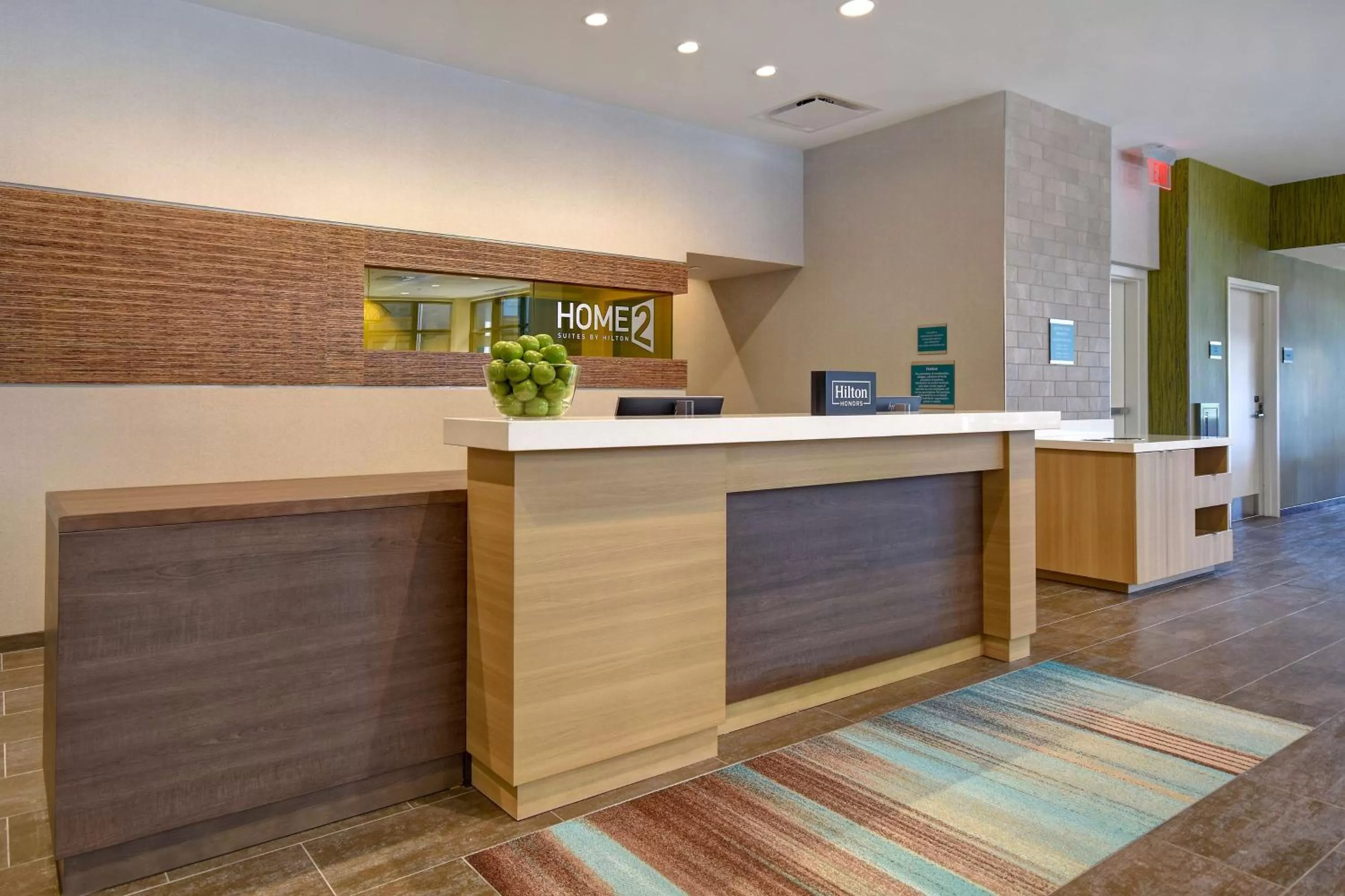 Lobby or reception in Home2 Suites By Hilton Boston South Bay