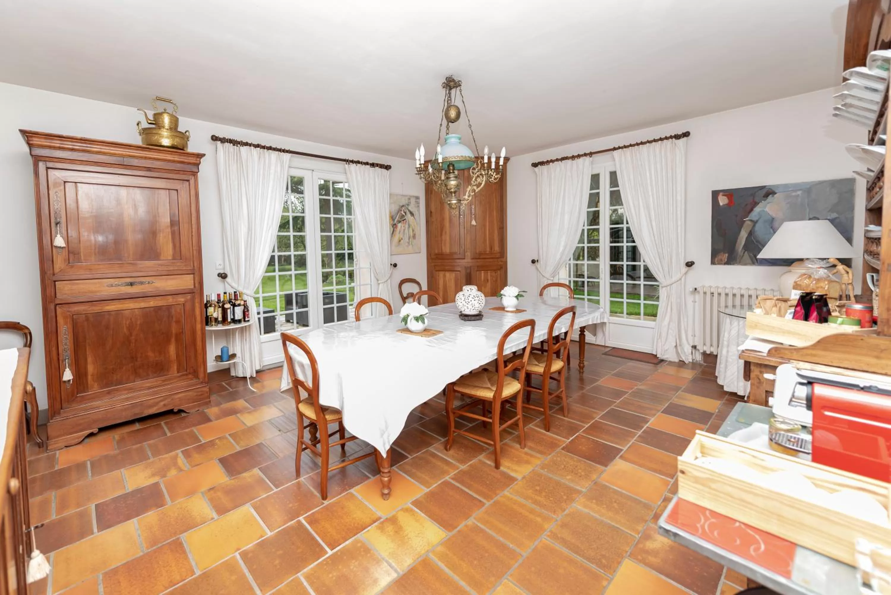 Dining area, Restaurant/Places to Eat in Chambres d'hôtes de charme au REFUGE DU PEINTRE prés de St Emilion