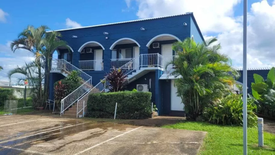 Property building in Innisfail City Motel
