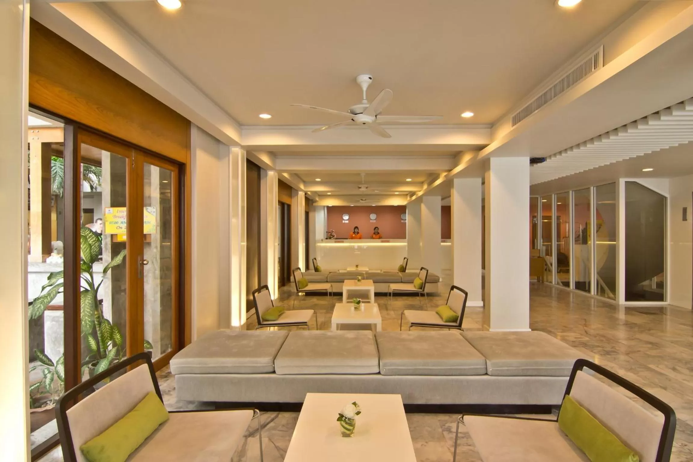 Lobby or reception in Sunshine Hotel & Residences