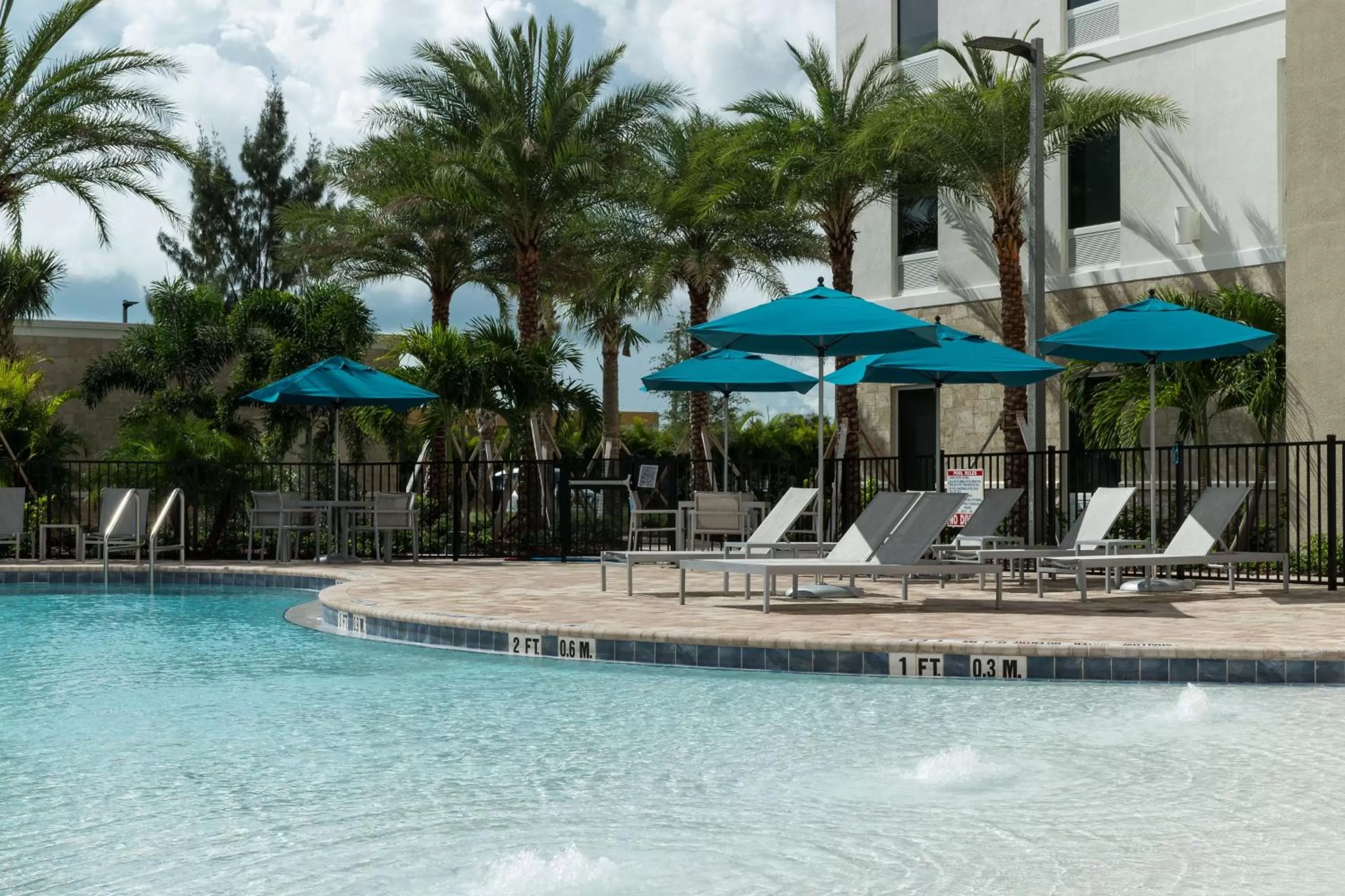 Swimming pool in Home2 Suites By Hilton Cape Canaveral Cruise Port