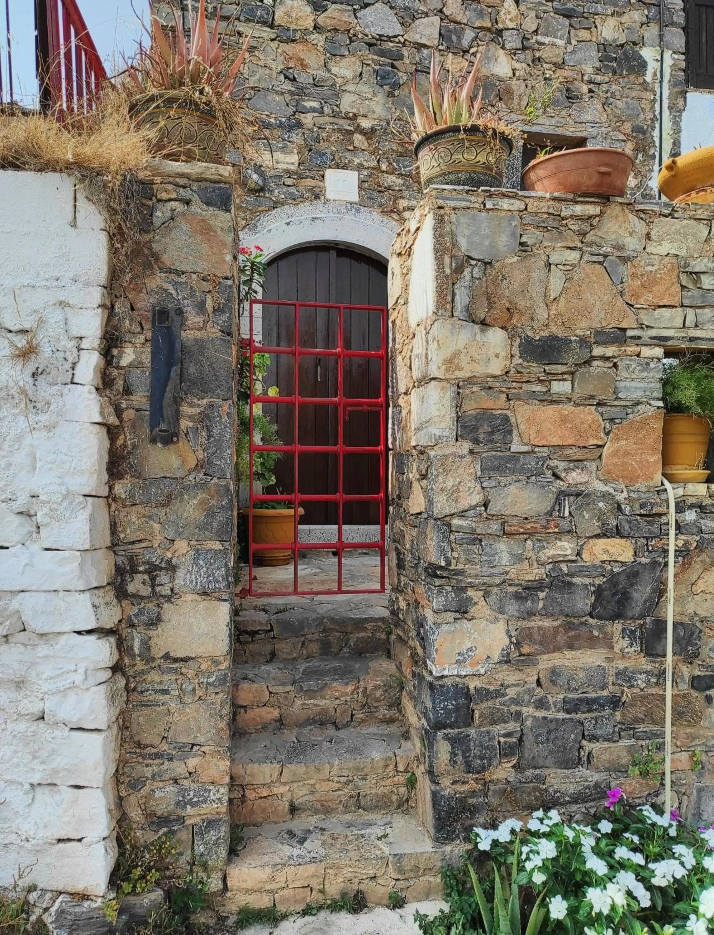 Property building in The Traditional Homes of Crete
