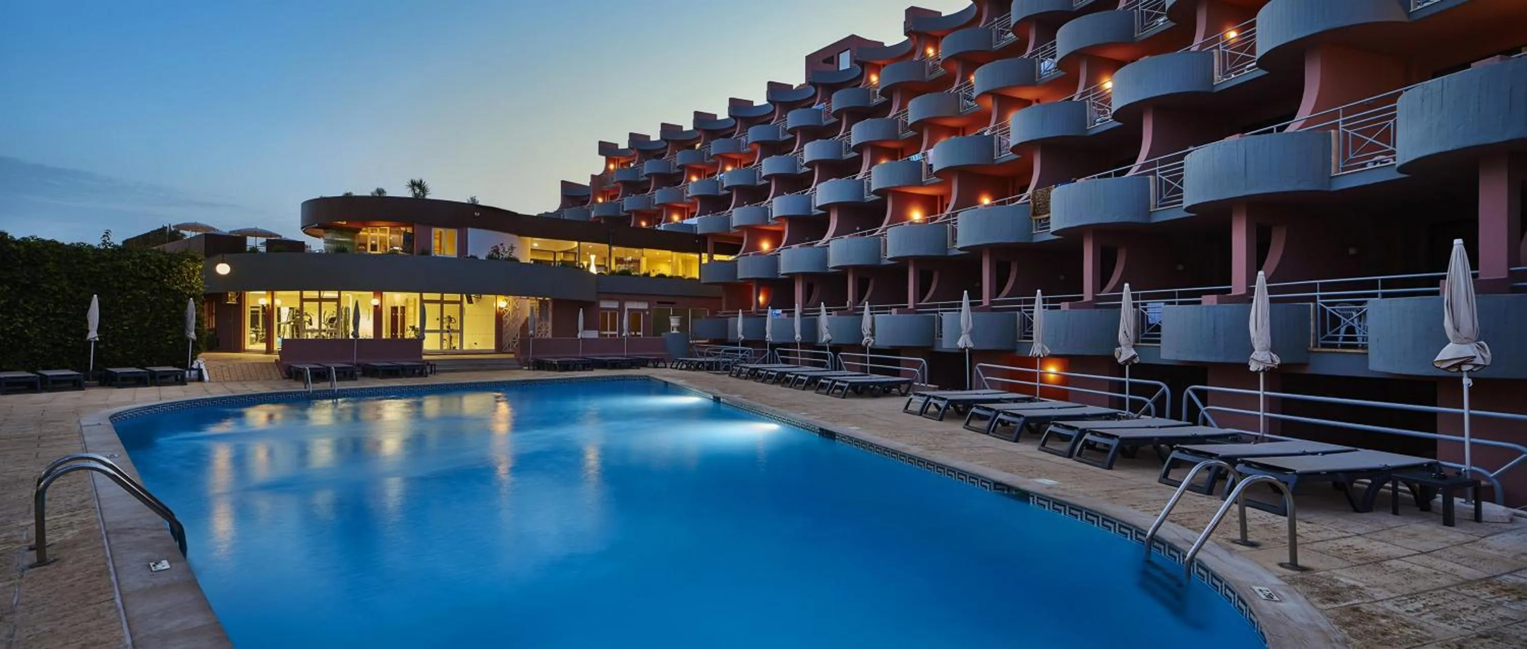 Property building in Luna Clube Oceano