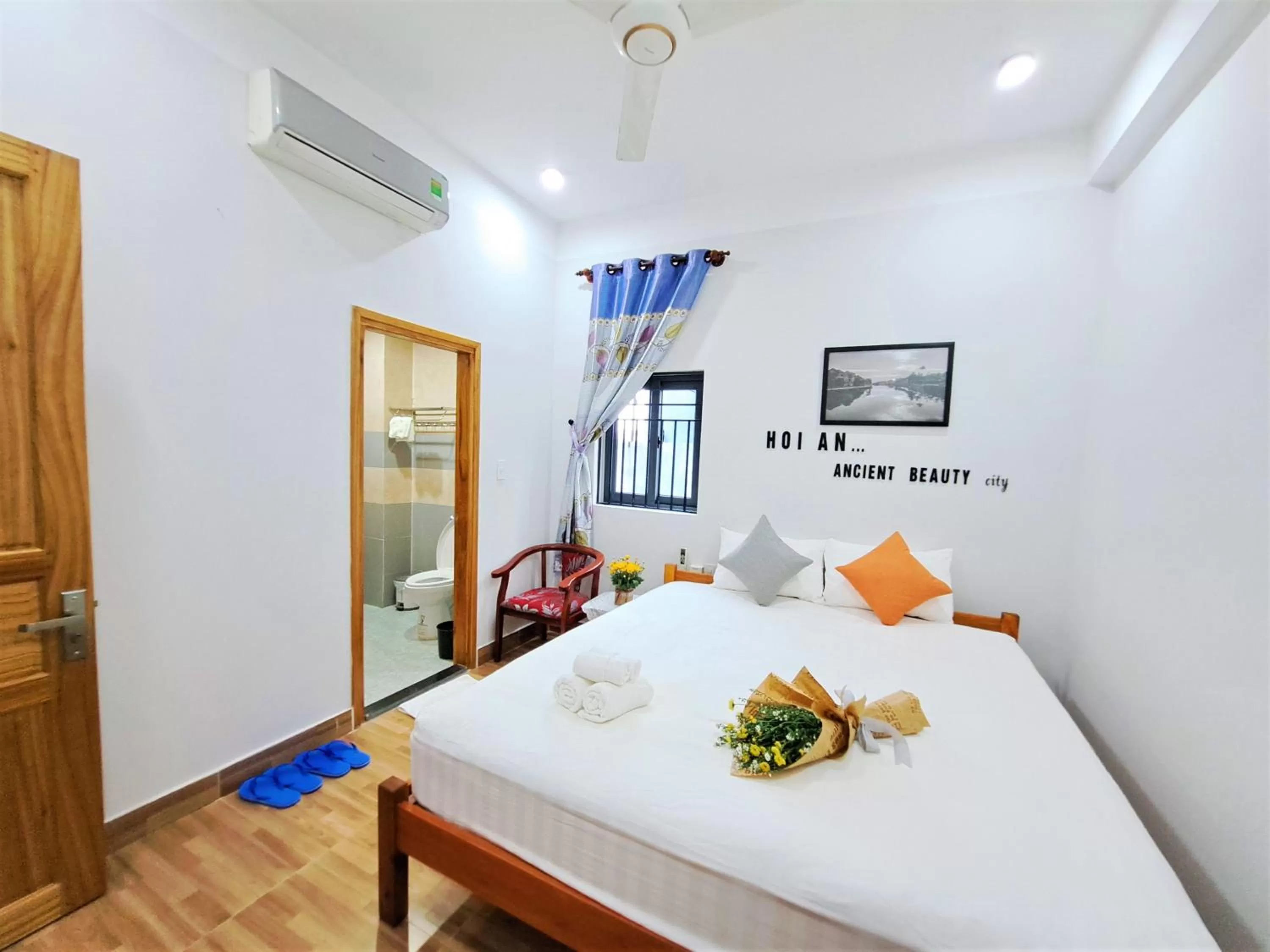 Photo of the whole room, Bed in GREEN TOWN hotel HỘI AN