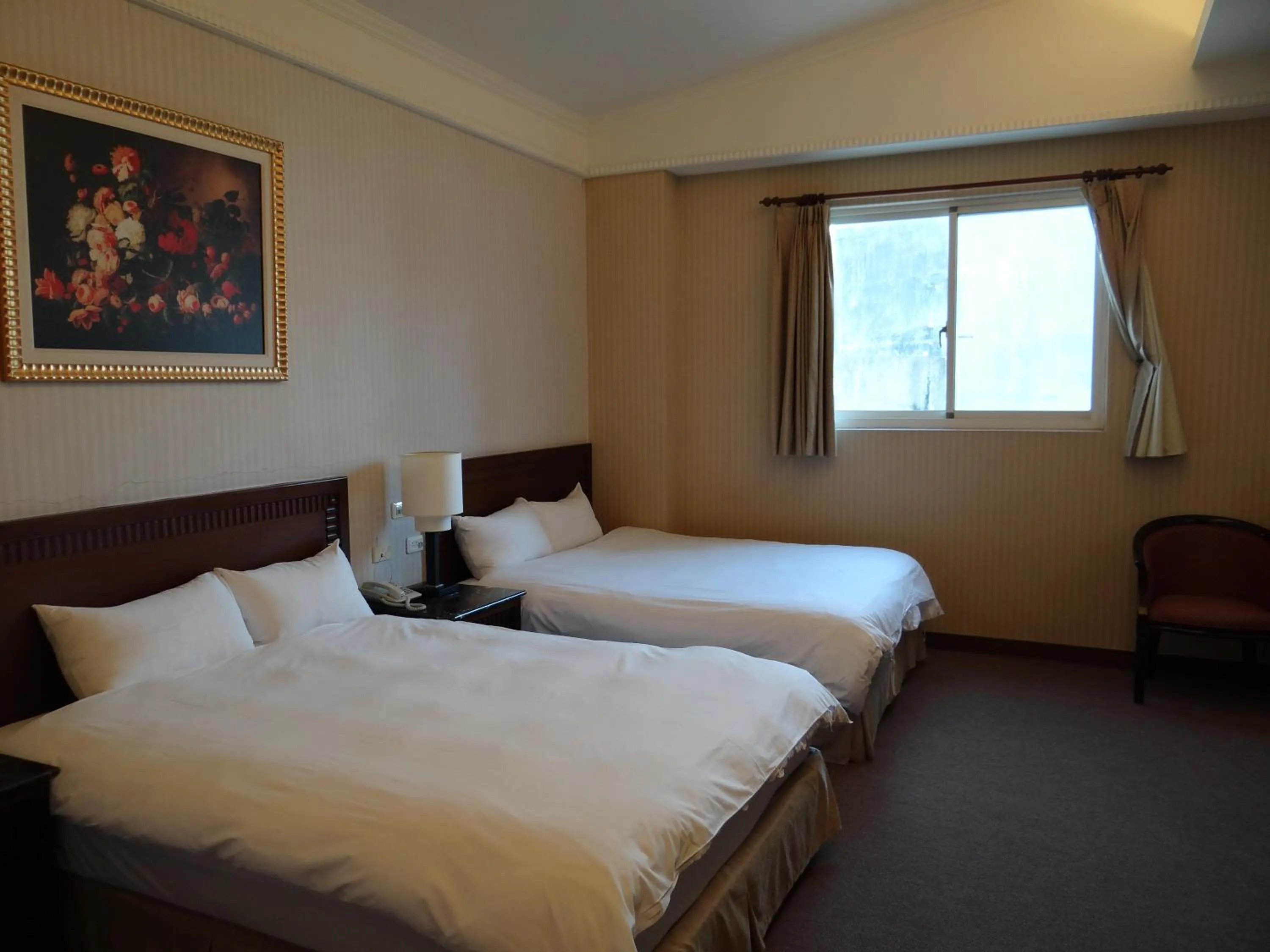 Bedroom, Bed in Wuzhou Hotel
