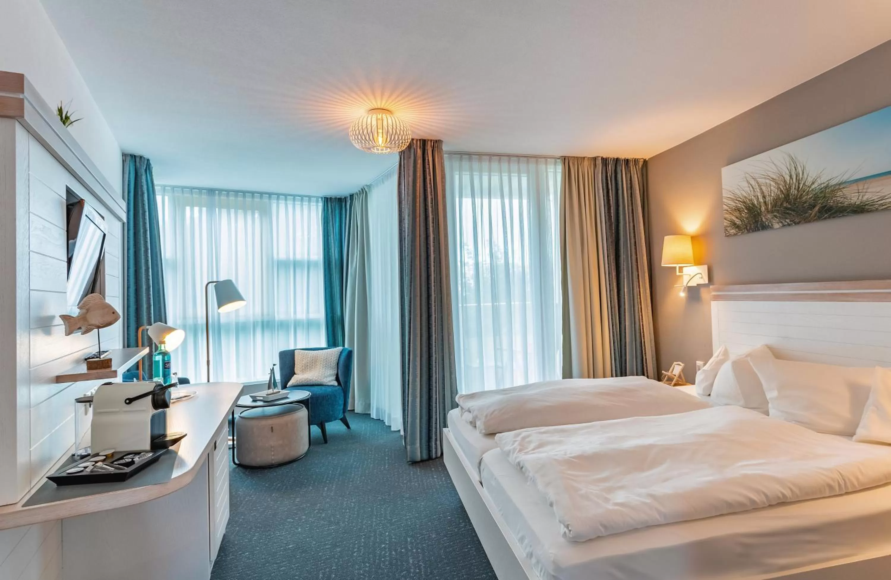 Photo of the whole room, Bed in Hotel Fährhaus