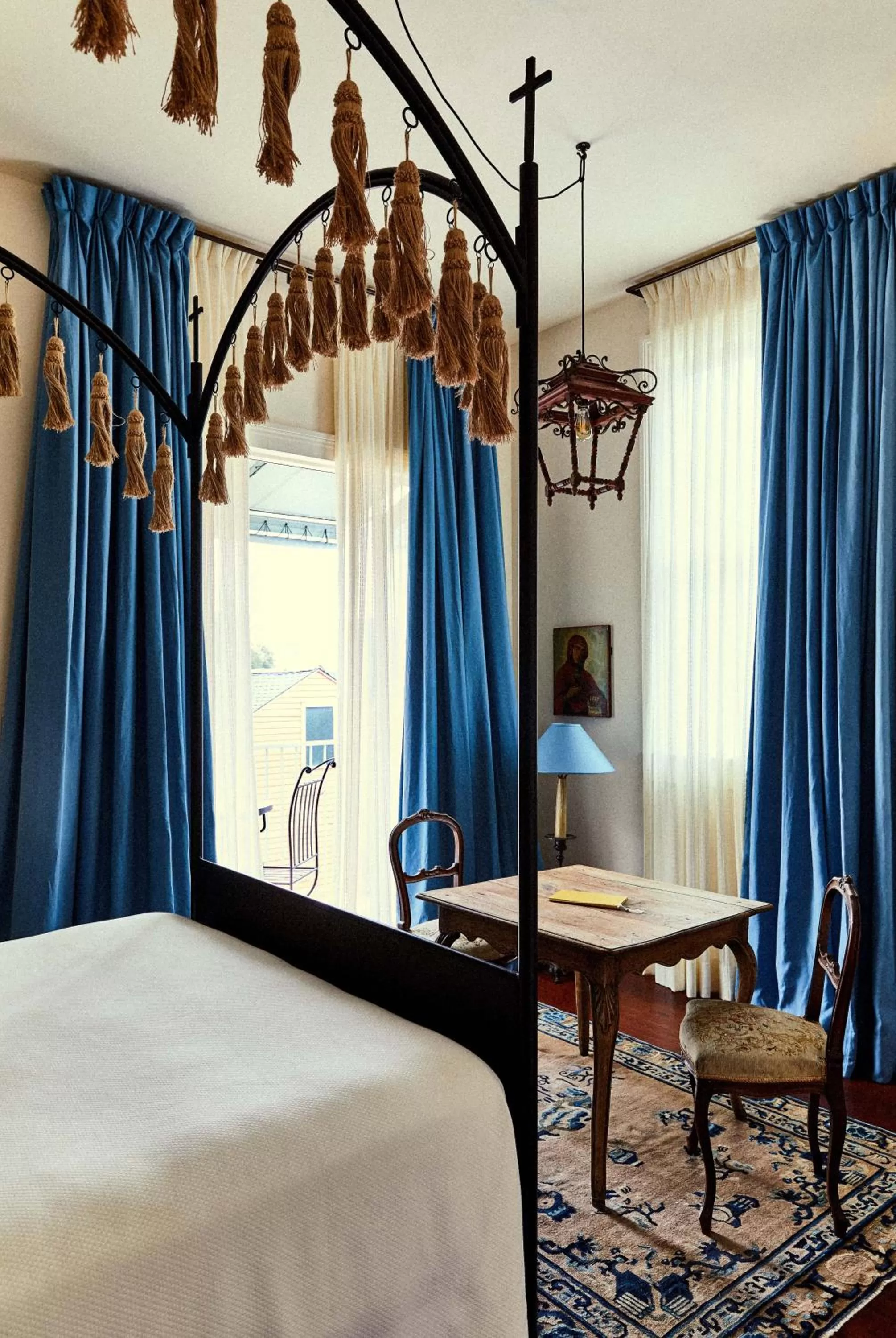 Bedroom, Bed in Hotel Peter and Paul, an Ash Hotel