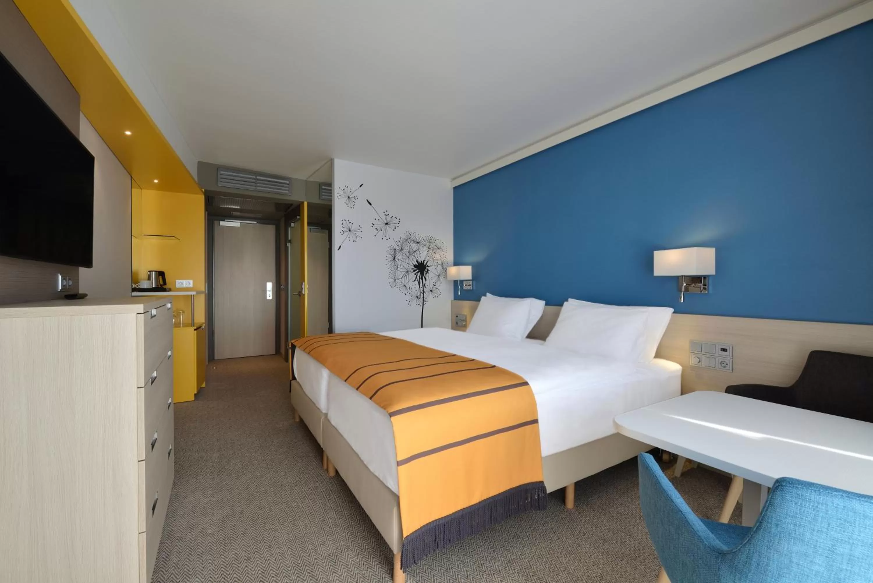 Photo of the whole room, Bed in Danubius Hotel Bük