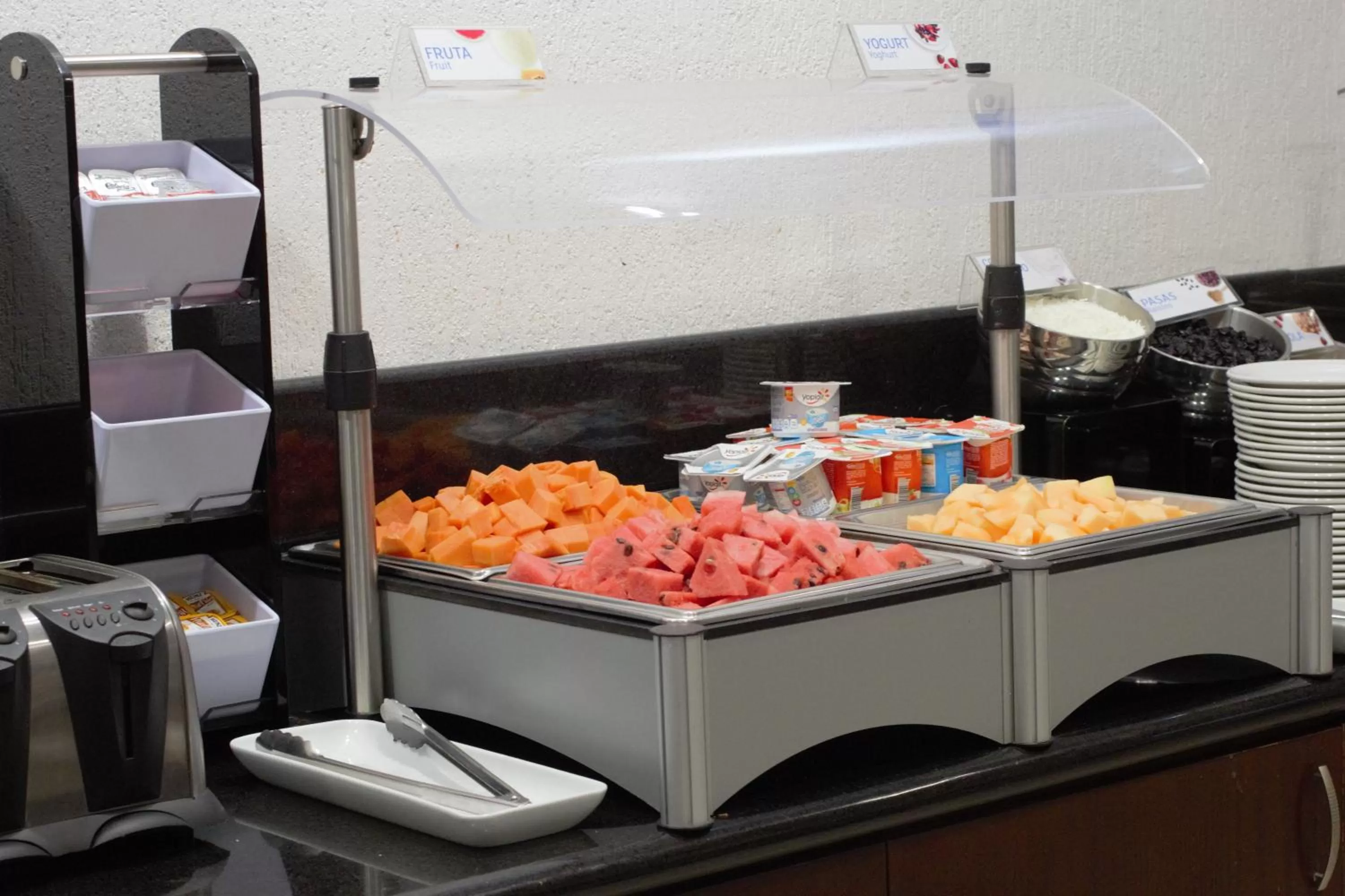 Breakfast in Holiday Inn Express Tuxtla Gutierrez La Marimba by IHG