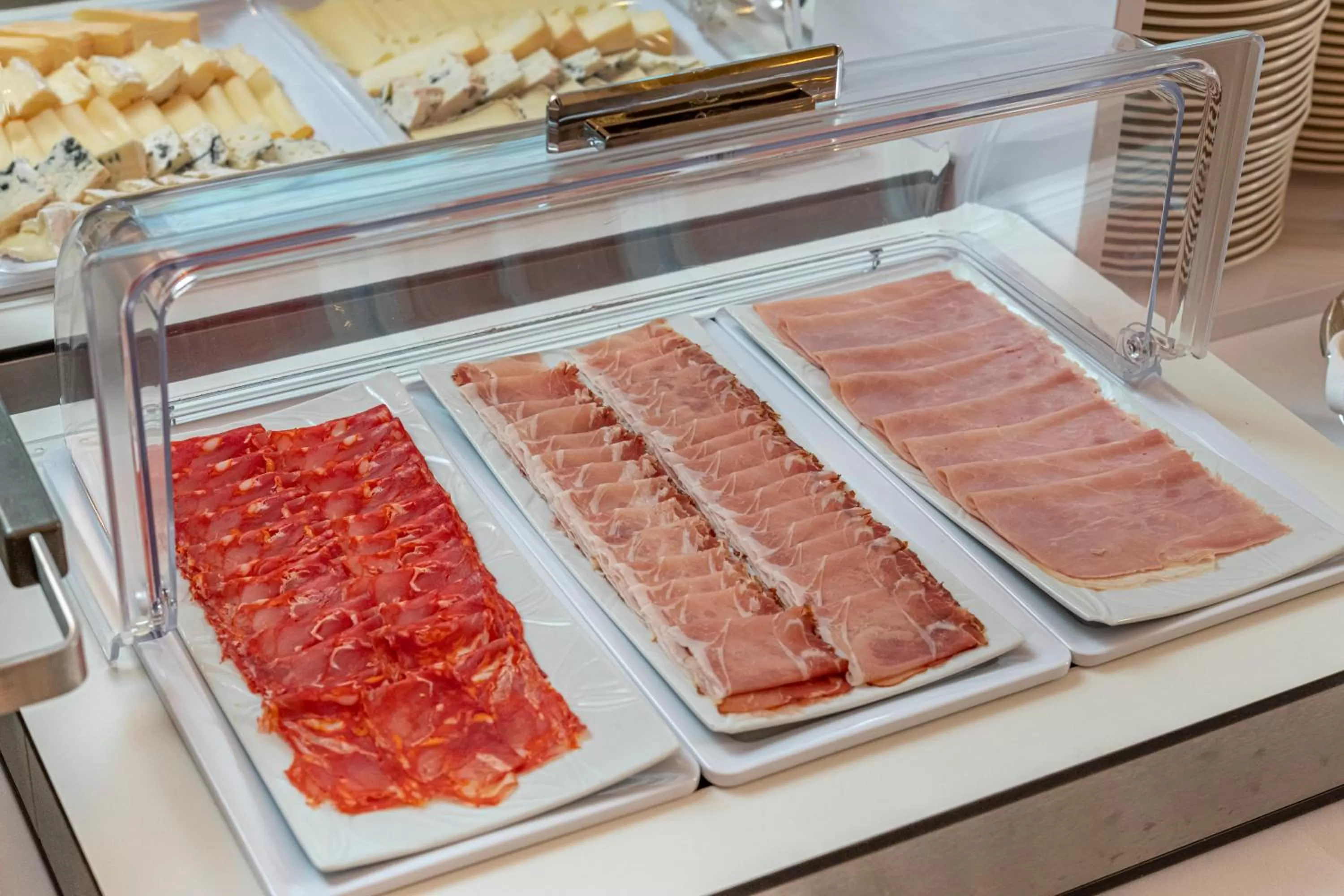 Continental breakfast in Grand Hotel Cravat