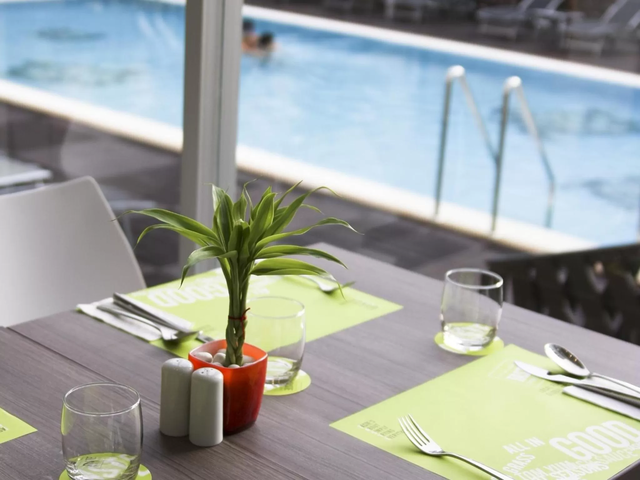 Swimming pool in Ibis Pattaya