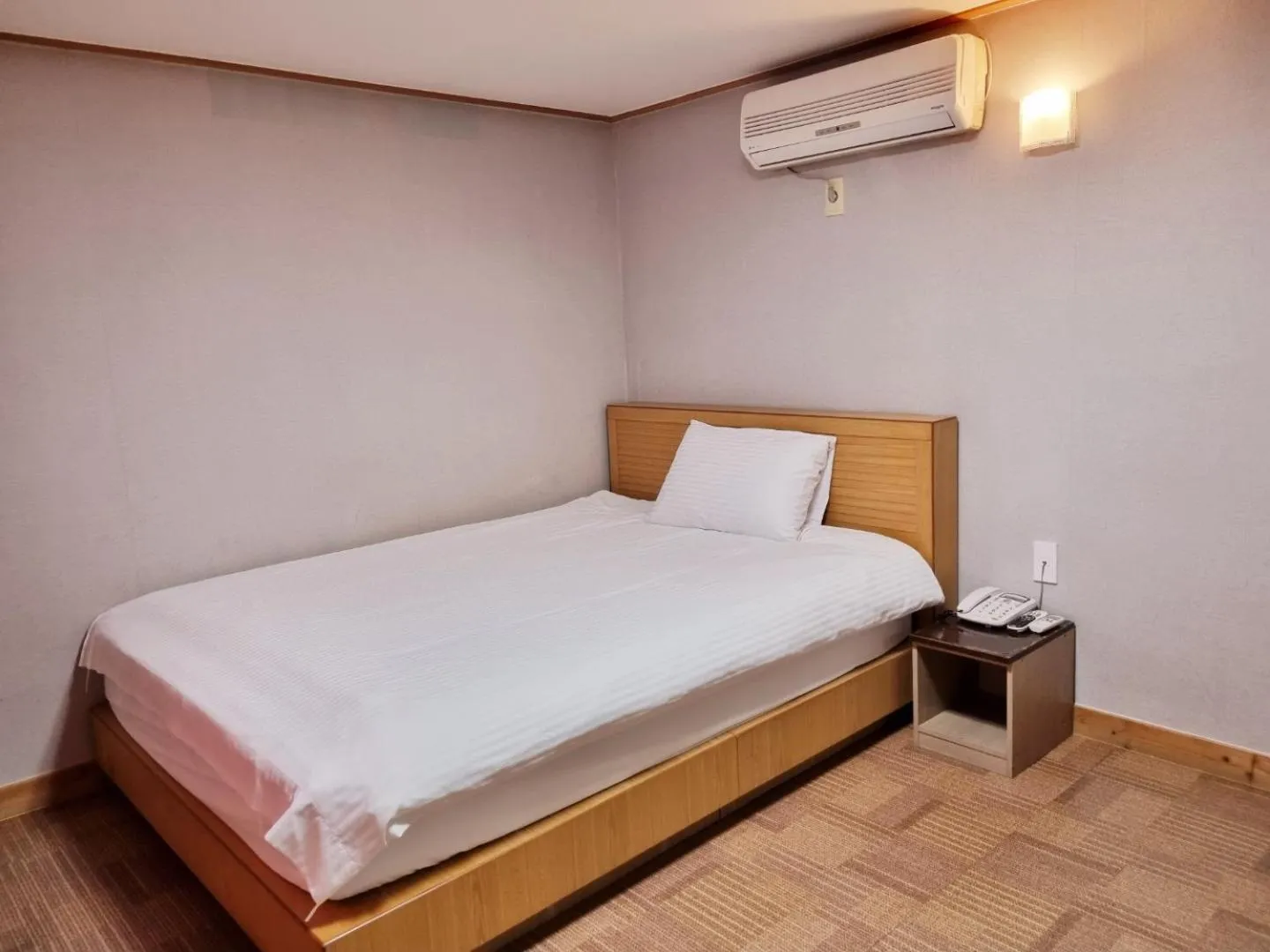 Decorative detail in Hotel G