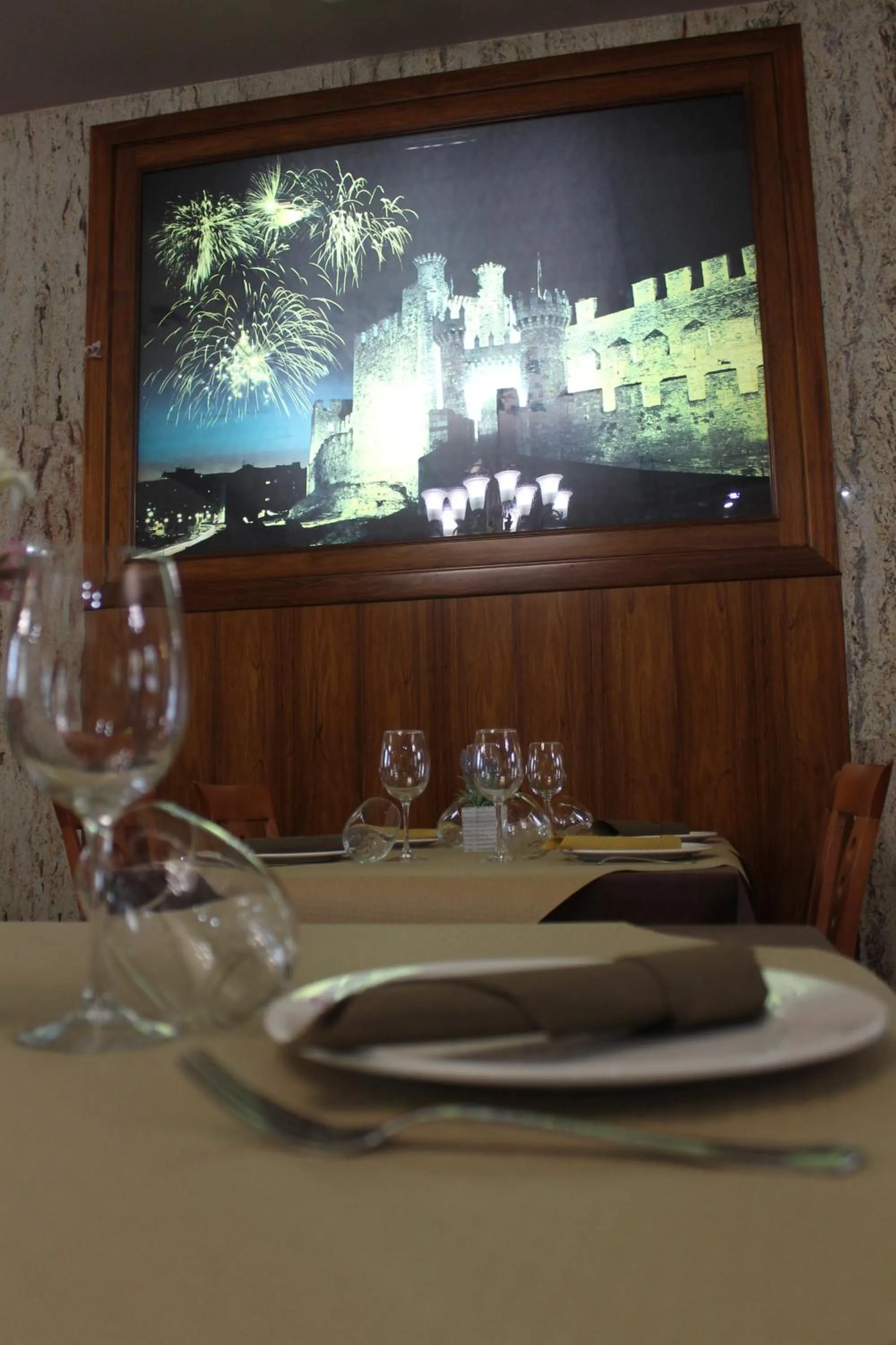 Restaurant/places to eat in Hotel El Castillo