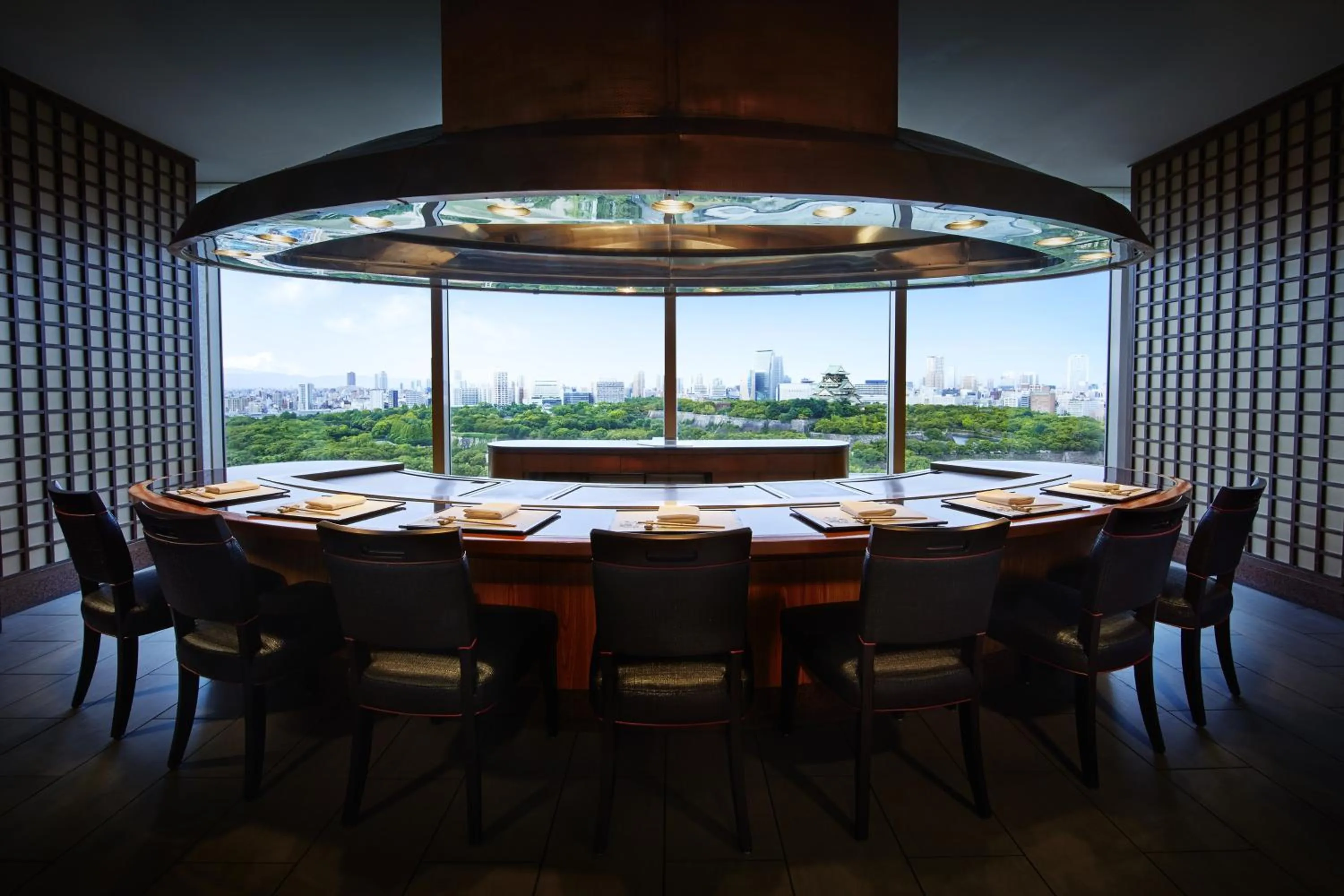 Restaurant/places to eat in Hotel New Otani Osaka