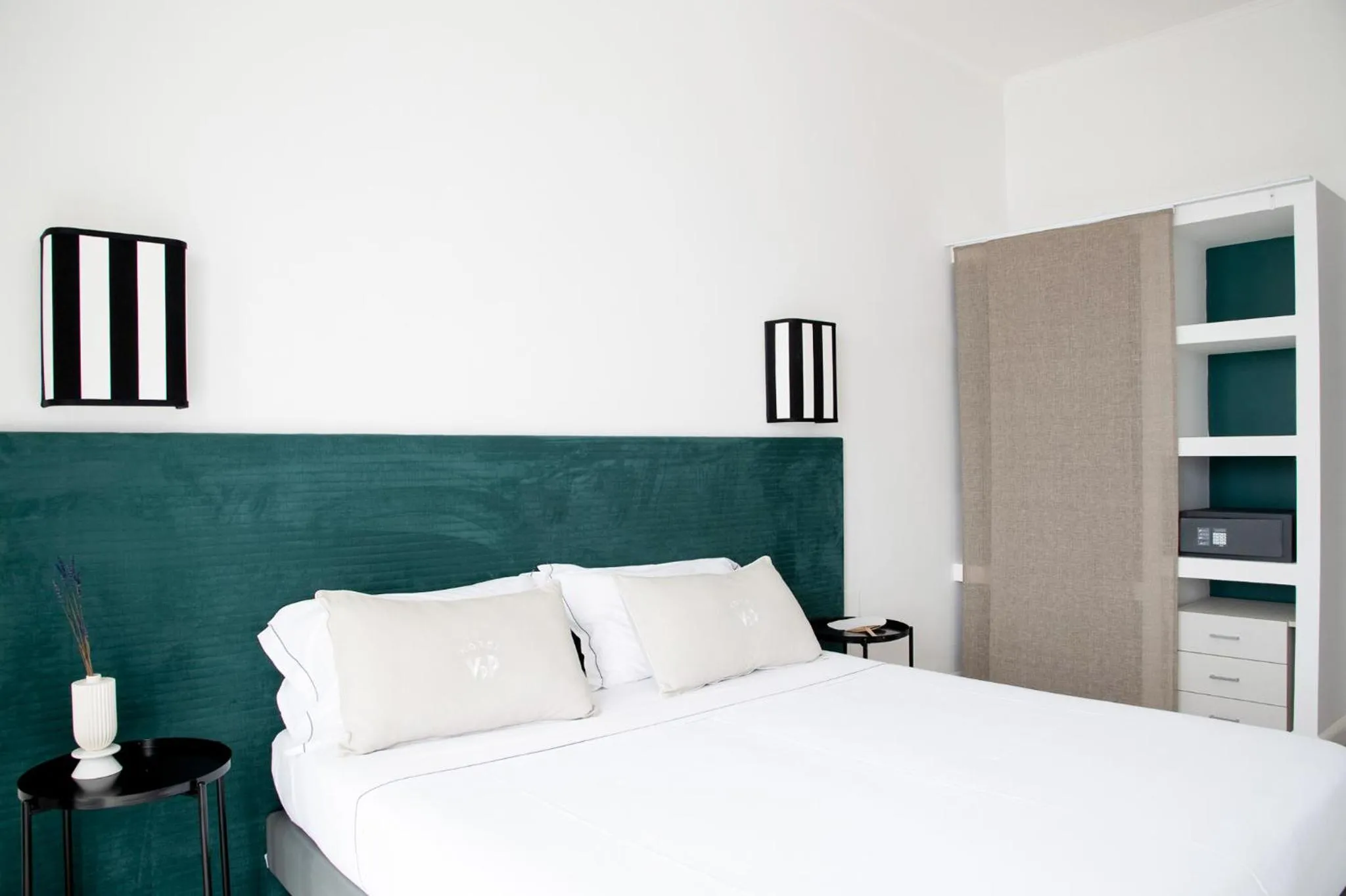 Bed in Villa delle Palme