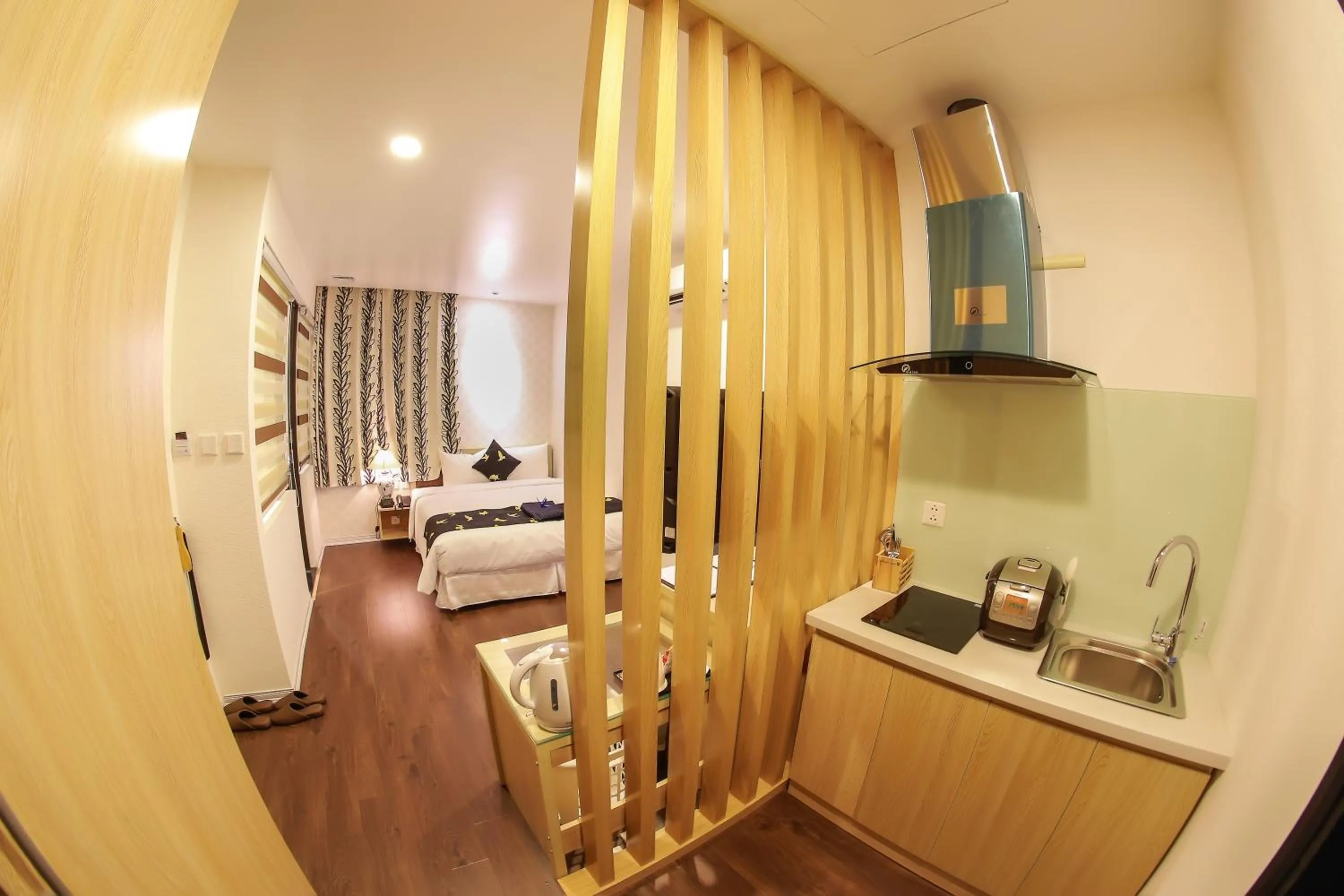 Bed in Momizi Business Hotel