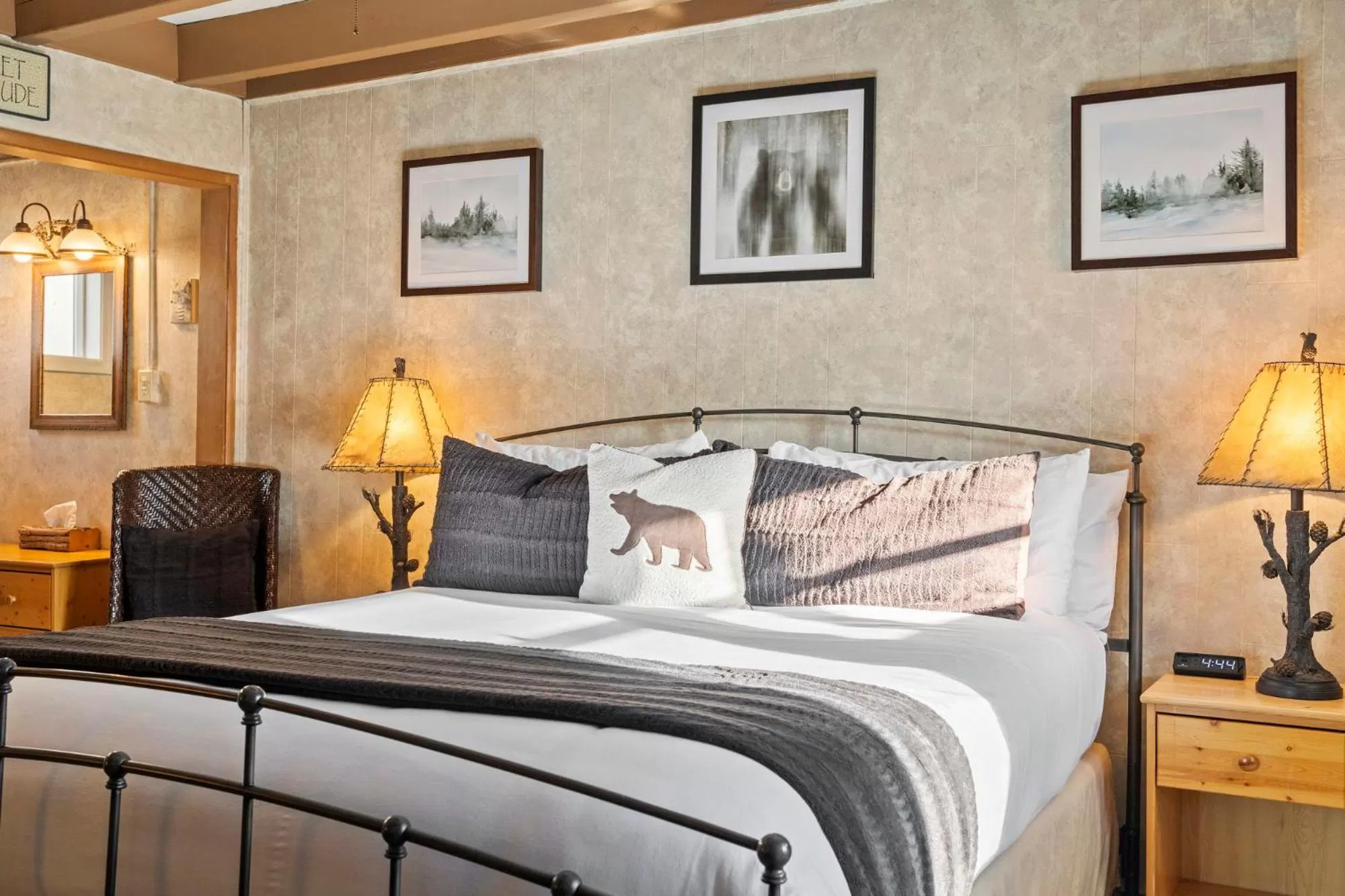 Bed in Mother Nature's Inn