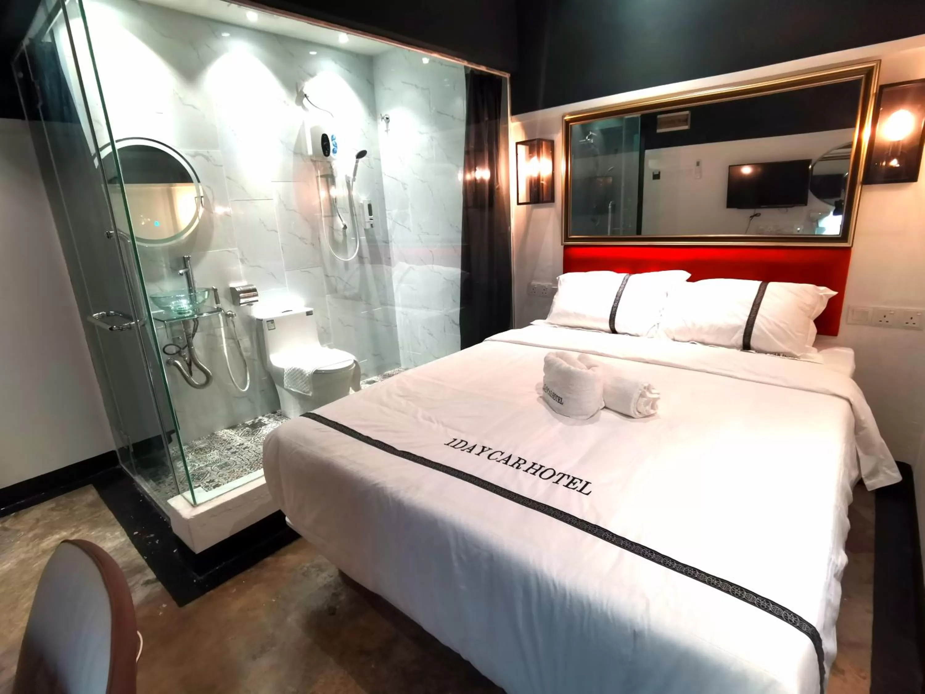 Bedroom, Bed in 1 Day Car Hotel - BG Perdana