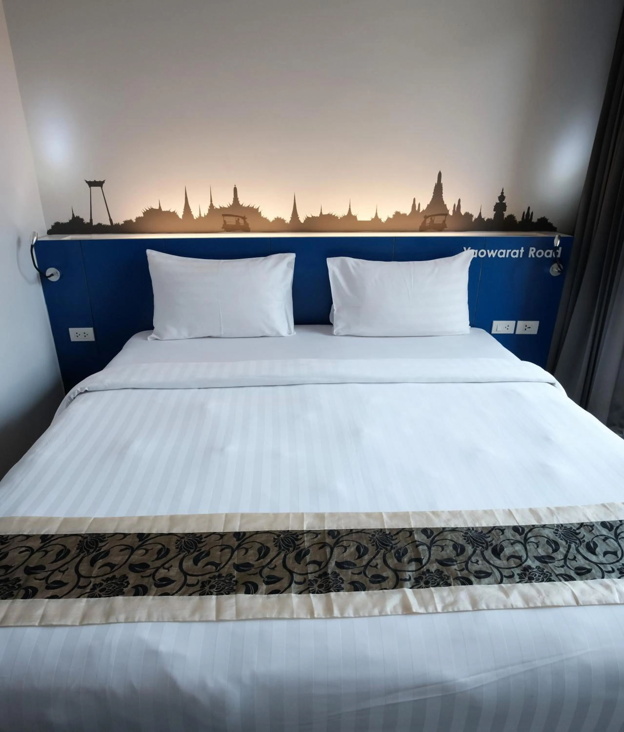 Bed in iSanook Bangkok