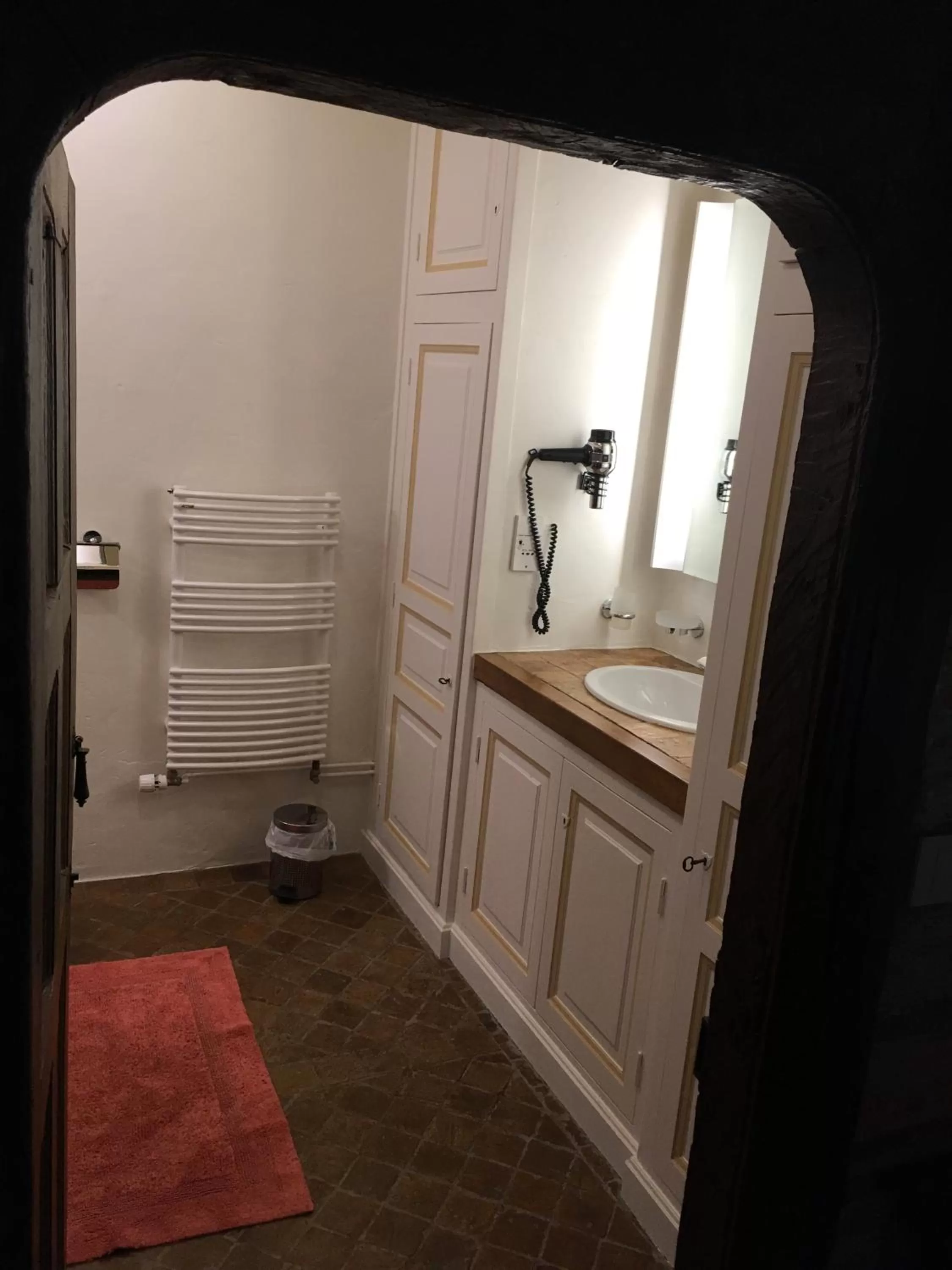 Shower, Bathroom in Demeure des Vieux Bains