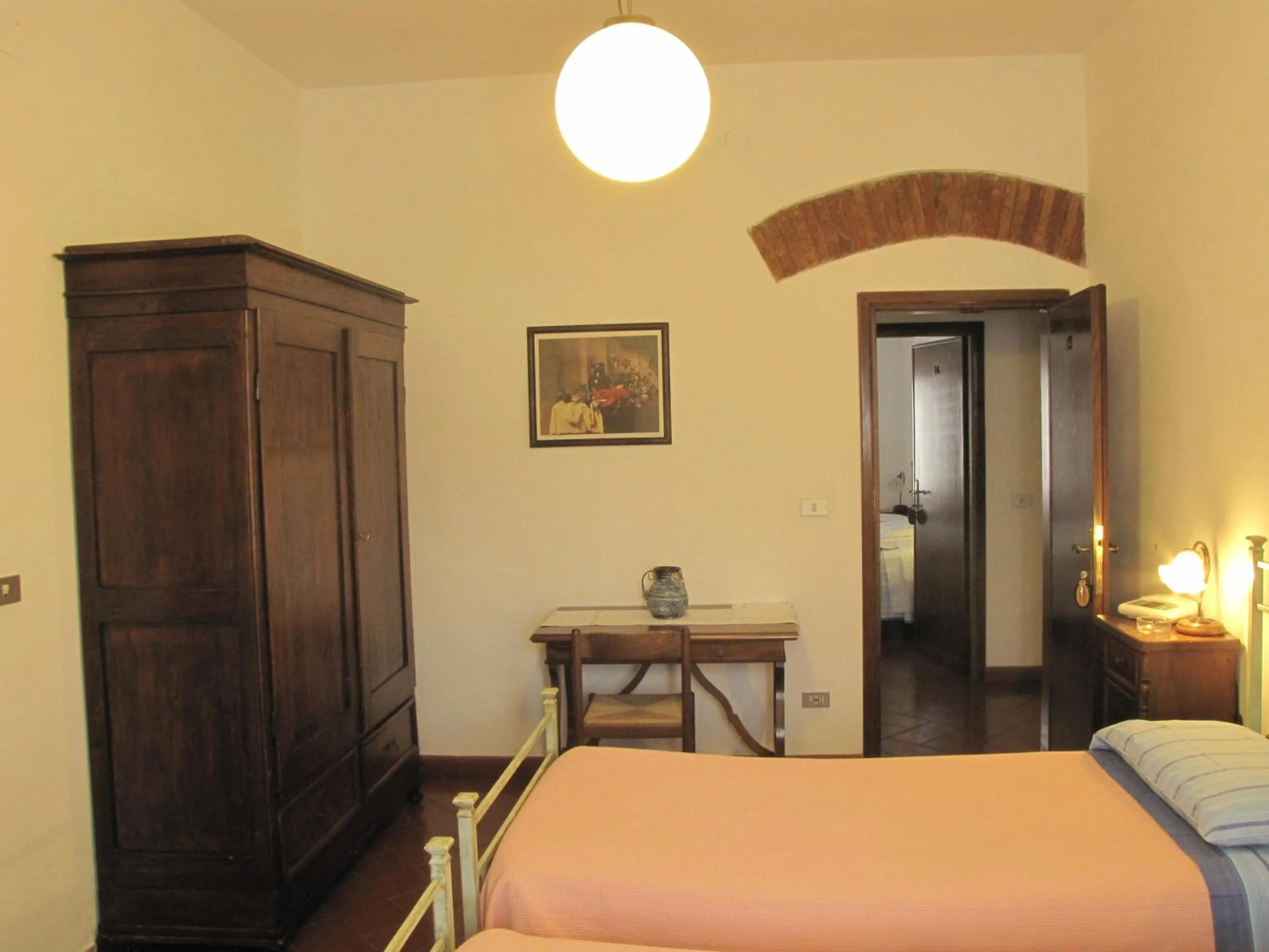 Bedroom, Bed in Residence Casprini da Omero