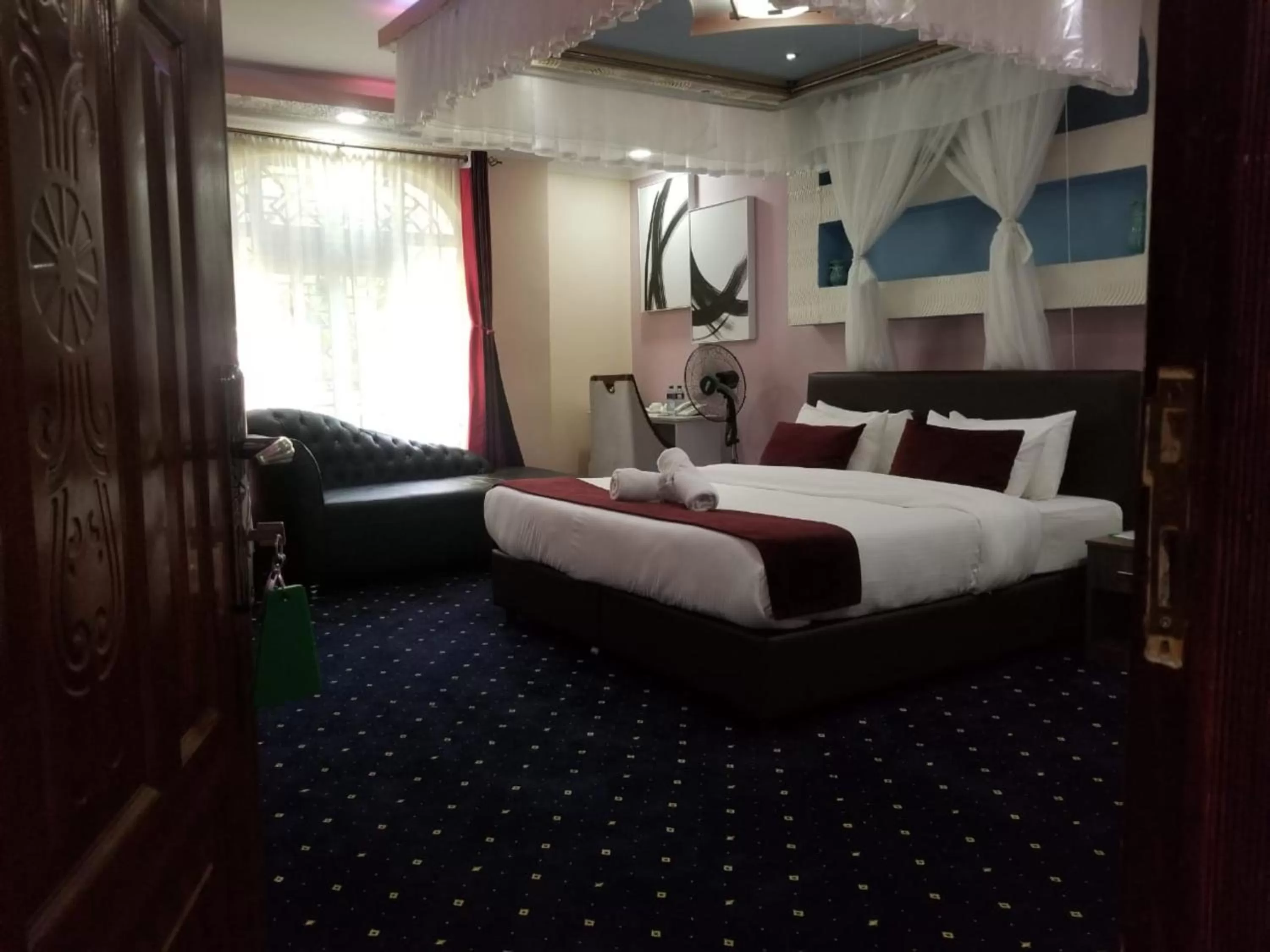 Photo of the whole room, Bed in Lovely Garden Guest Home