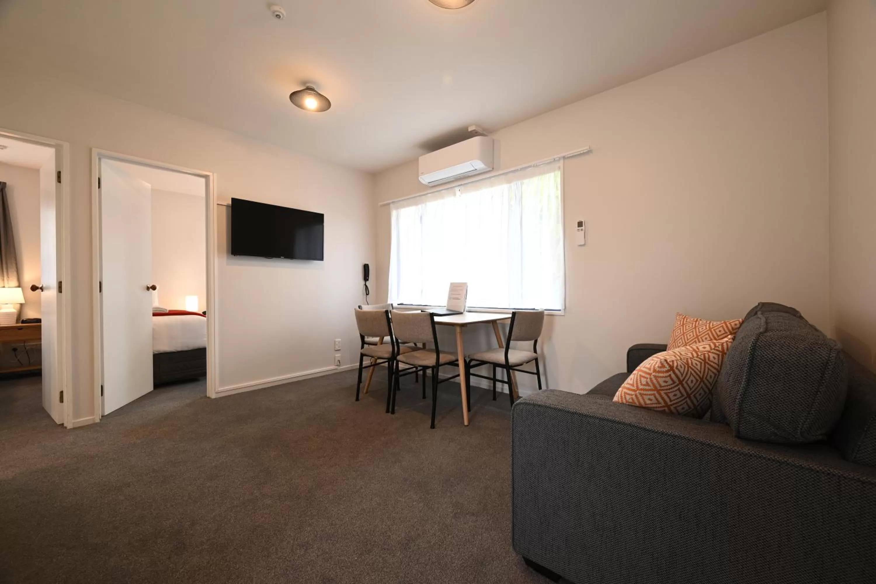 TV and multimedia in Riccarton Mall Motel