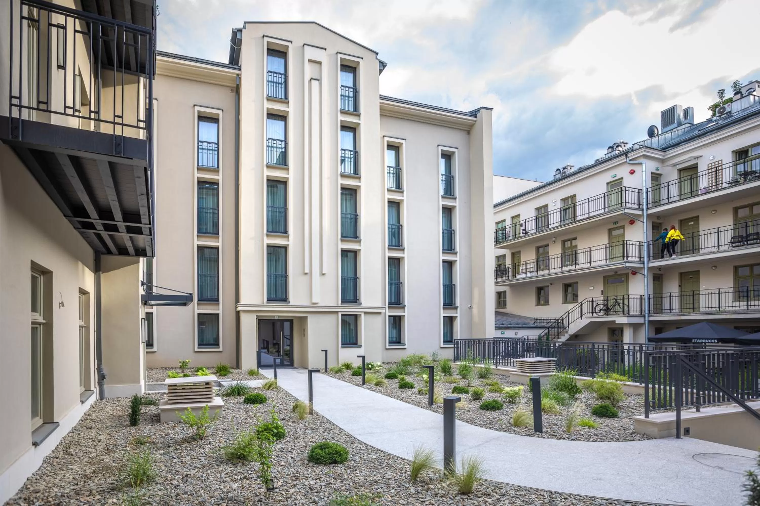 Property building in Art Boutique