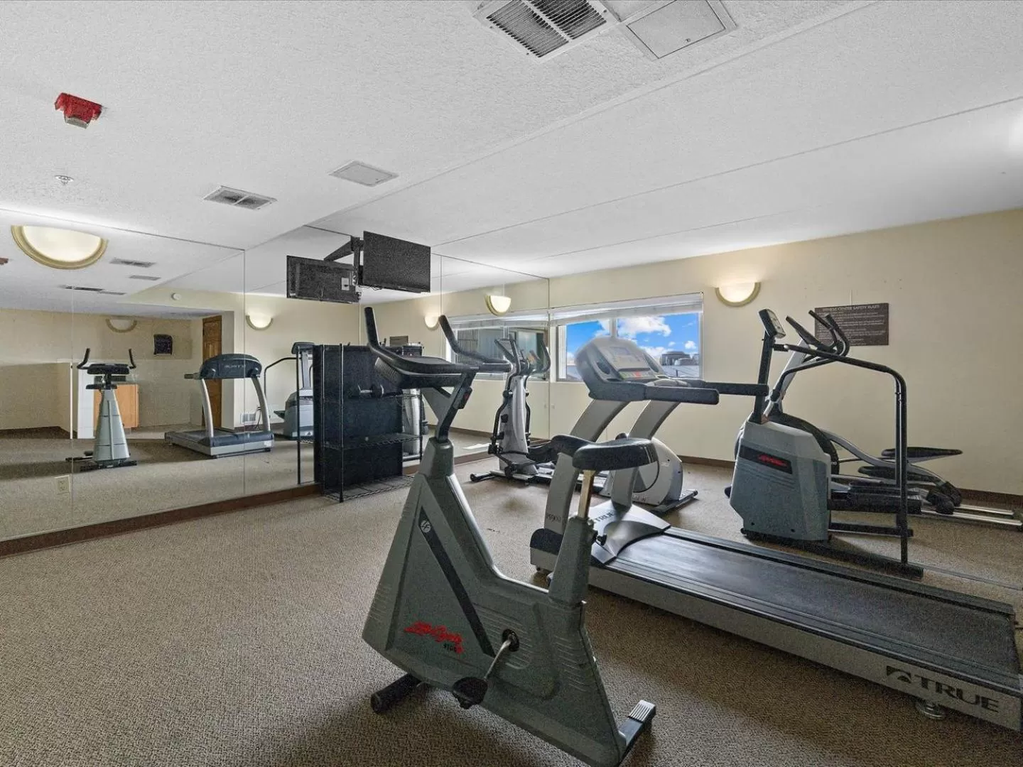 Fitness centre/facilities in Comfort Inn & Suites Downtown Tacoma