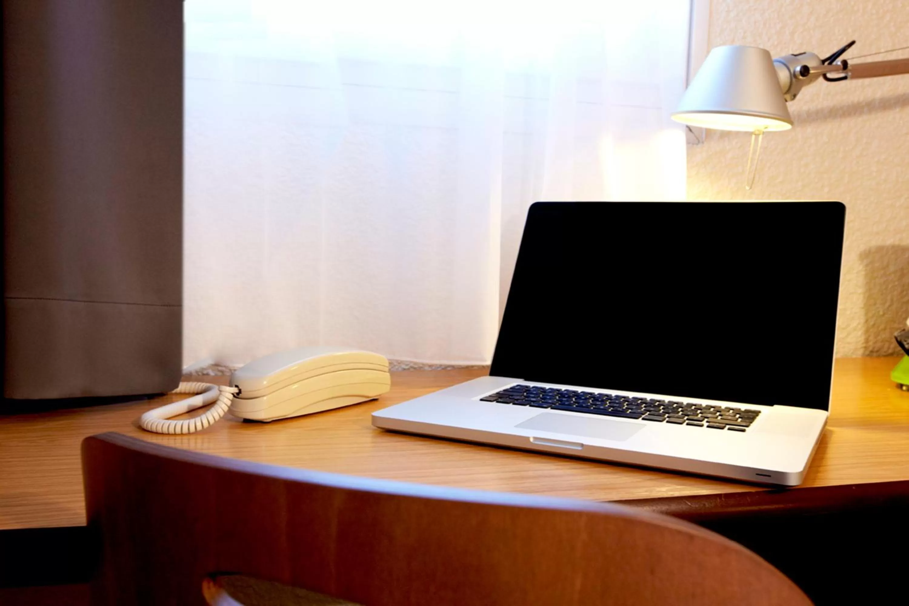 Seating area, TV/Entertainment Center in Campanile Lyon Dardilly Porte De Lyon