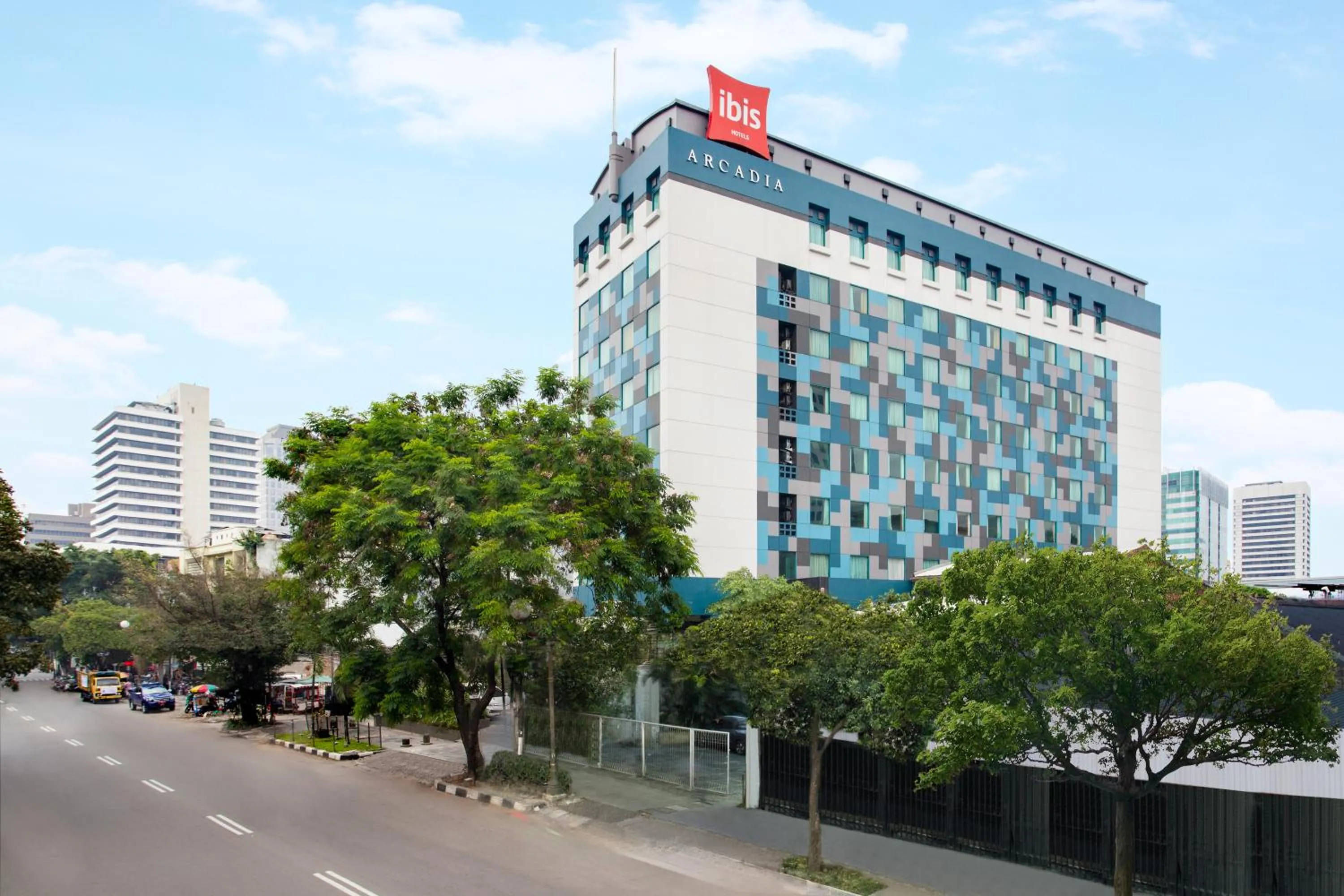 Facade/entrance, Property Building in Ibis Jakarta Arcadia