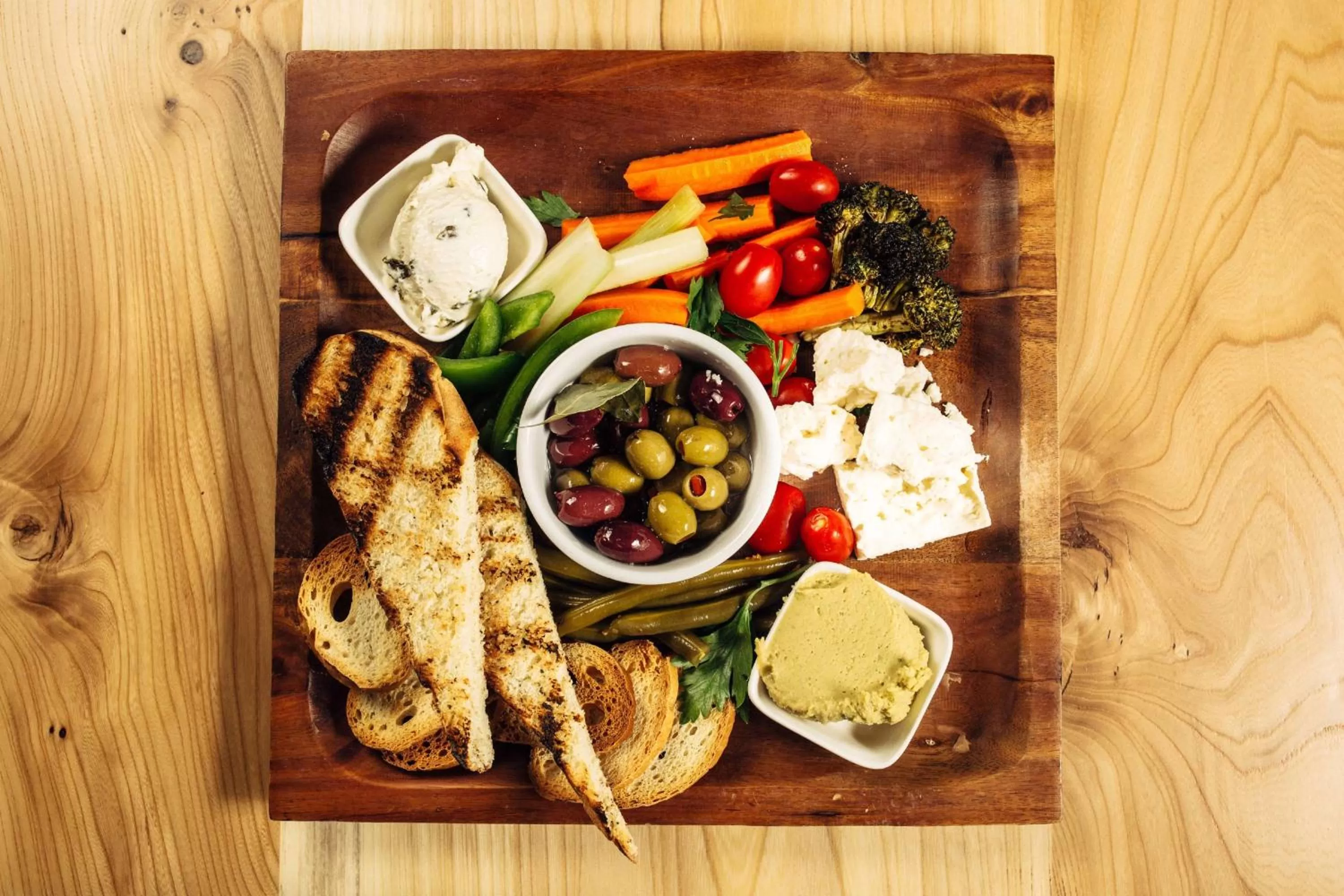 Restaurant/places to eat in Hilton Winnipeg Airport Suites