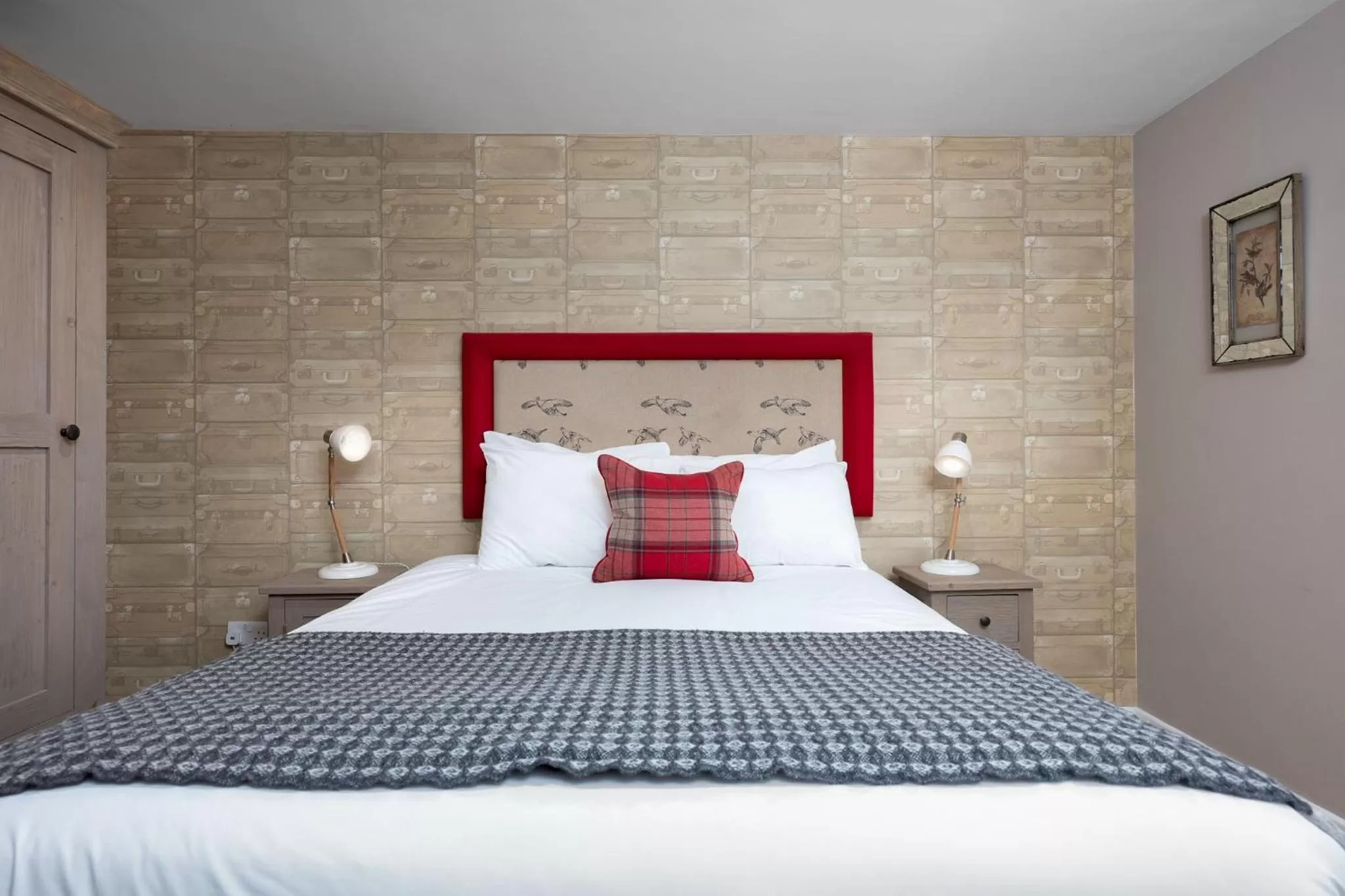 Bed in The World's End - Northampton