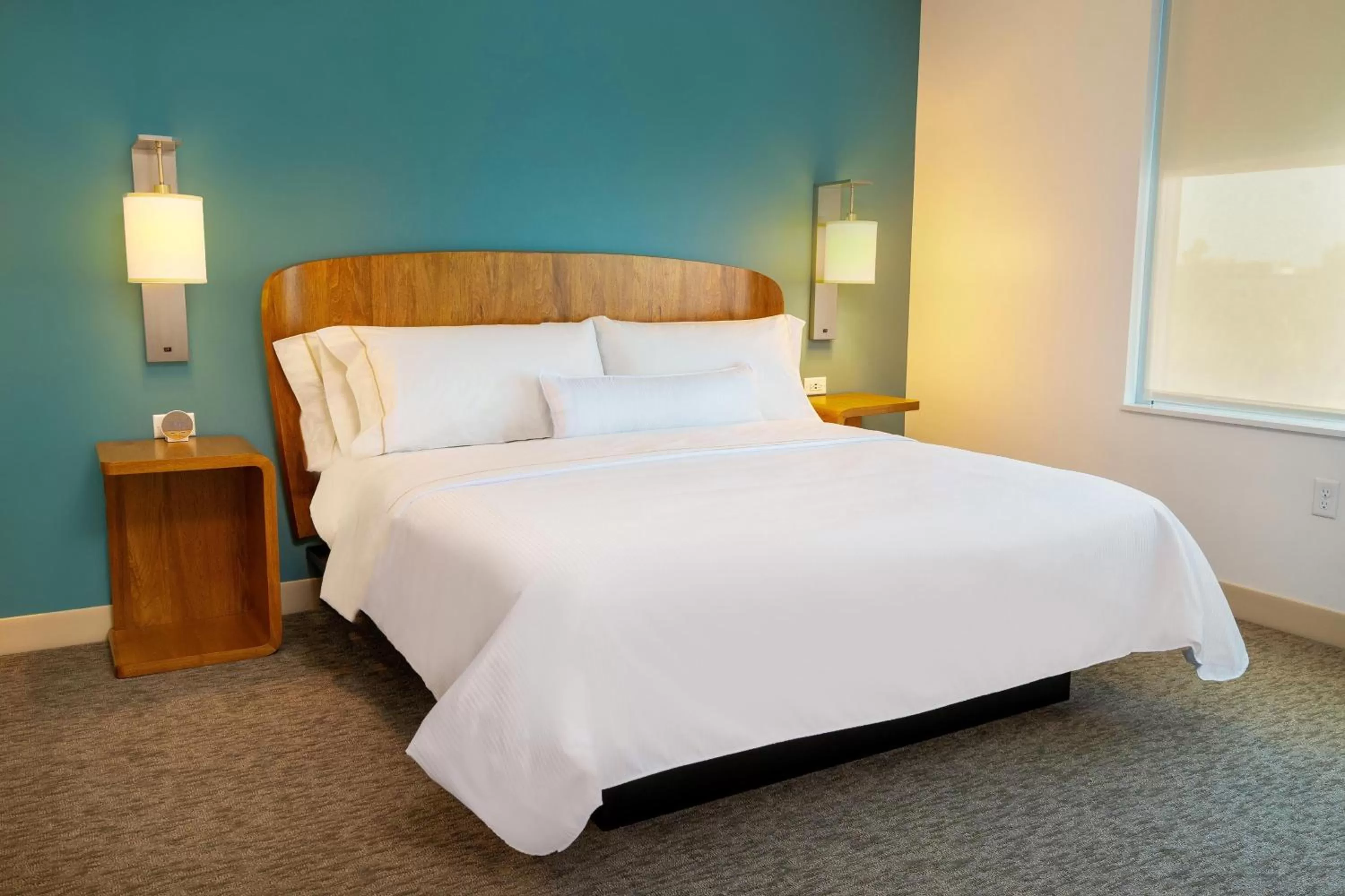 Bedroom, Bed in Element Sacramento Airport