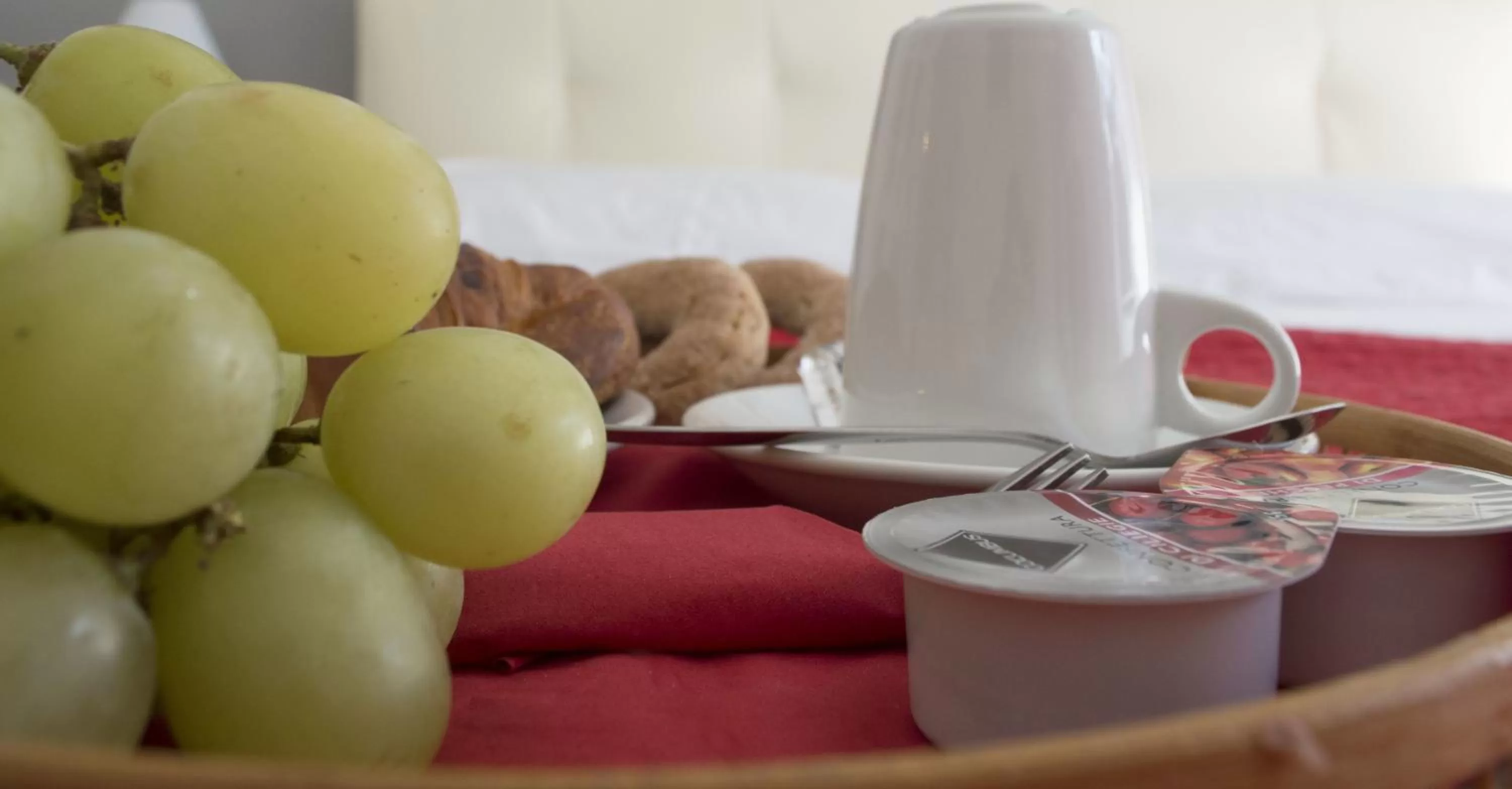 Breakfast in Domus Raffaello