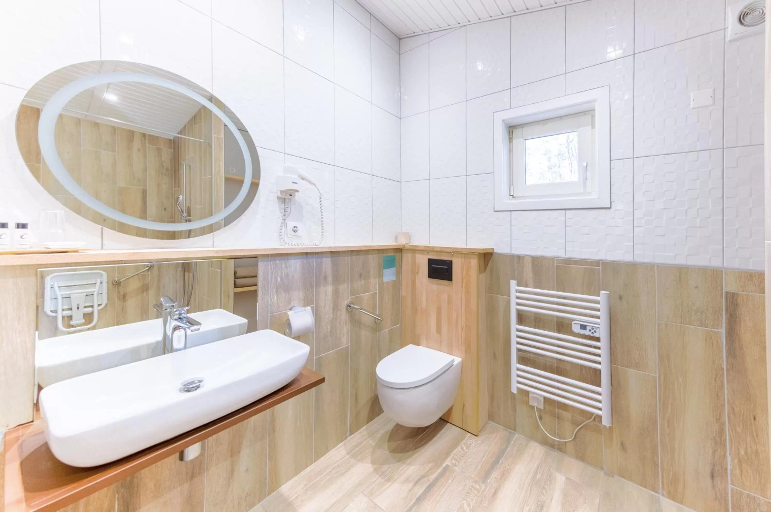 Suite in La Villa Vicha, The Originals Relais