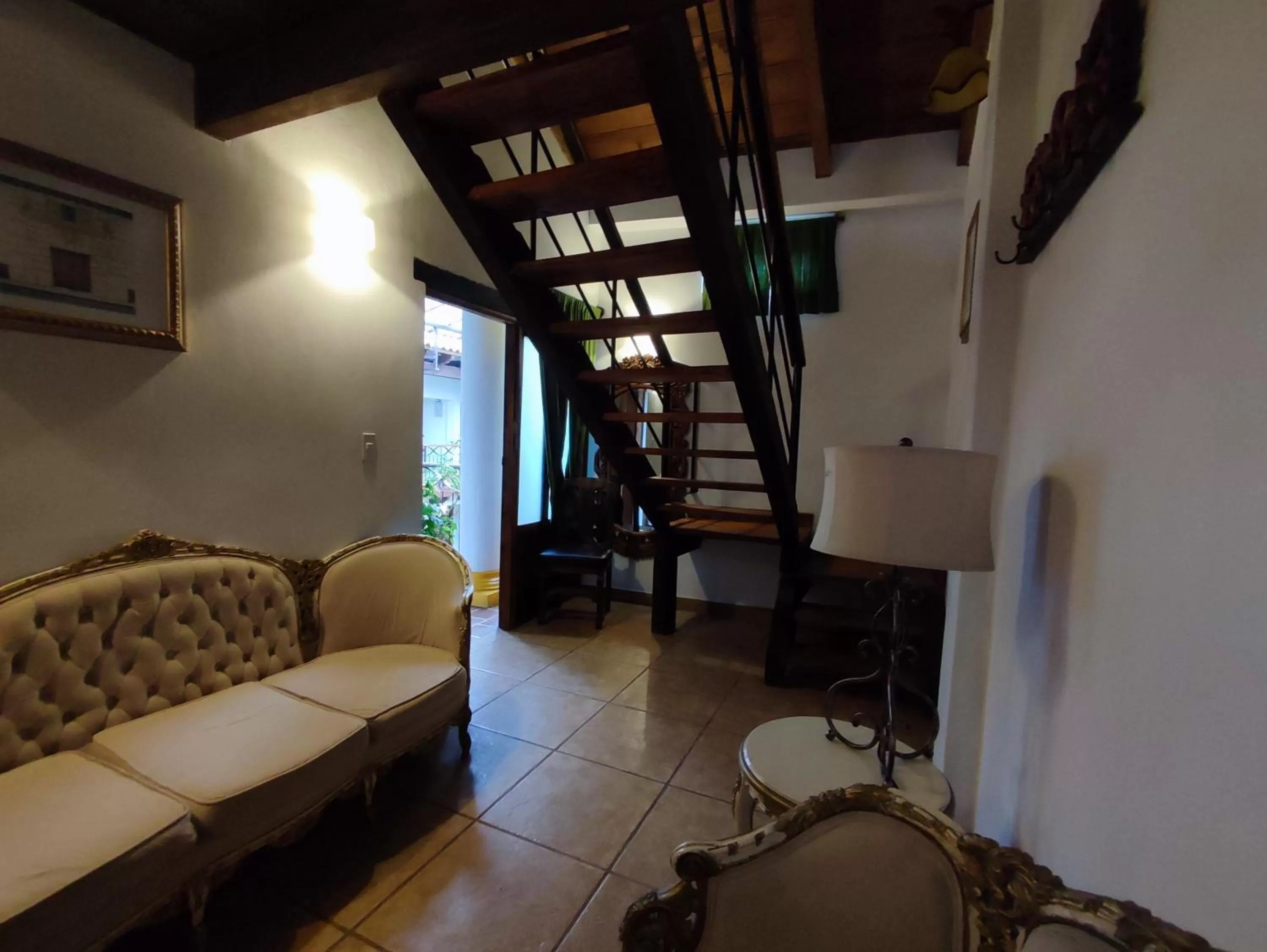 Living room in Hotel Grand Maria