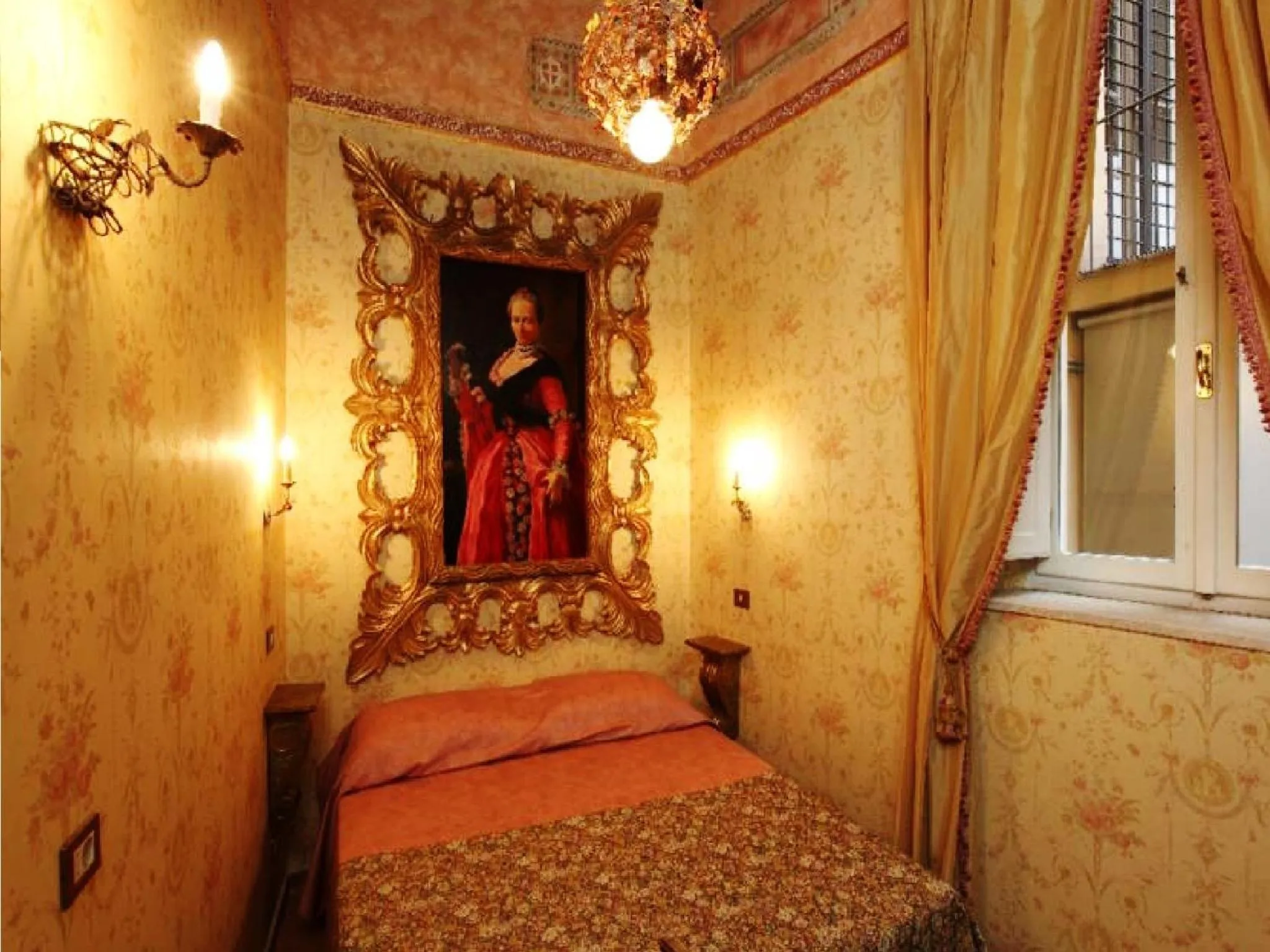 Bedroom, Bed in Antica Dimora dell'Orso