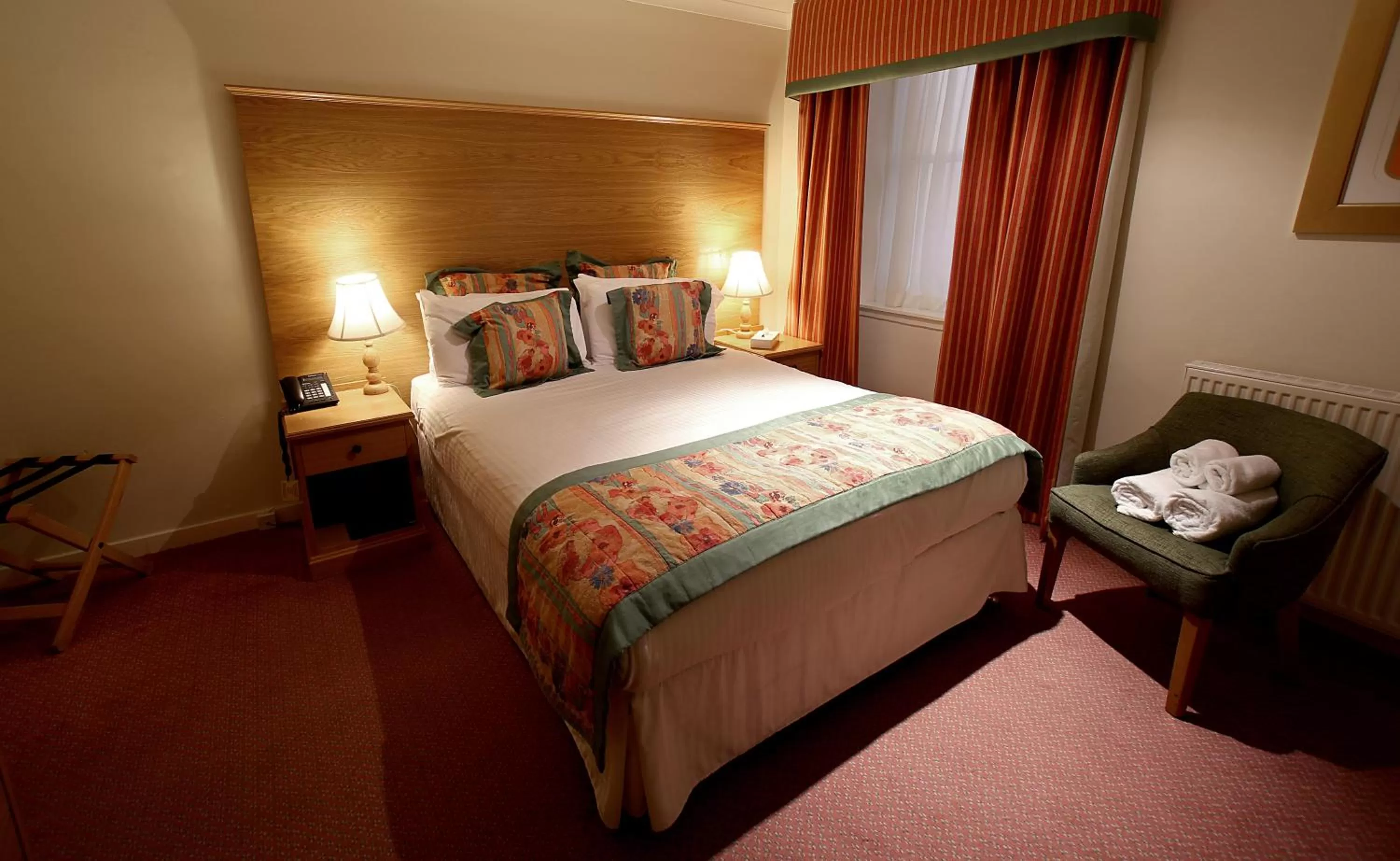 Photo of the whole room, Bed in Horizon Hotel