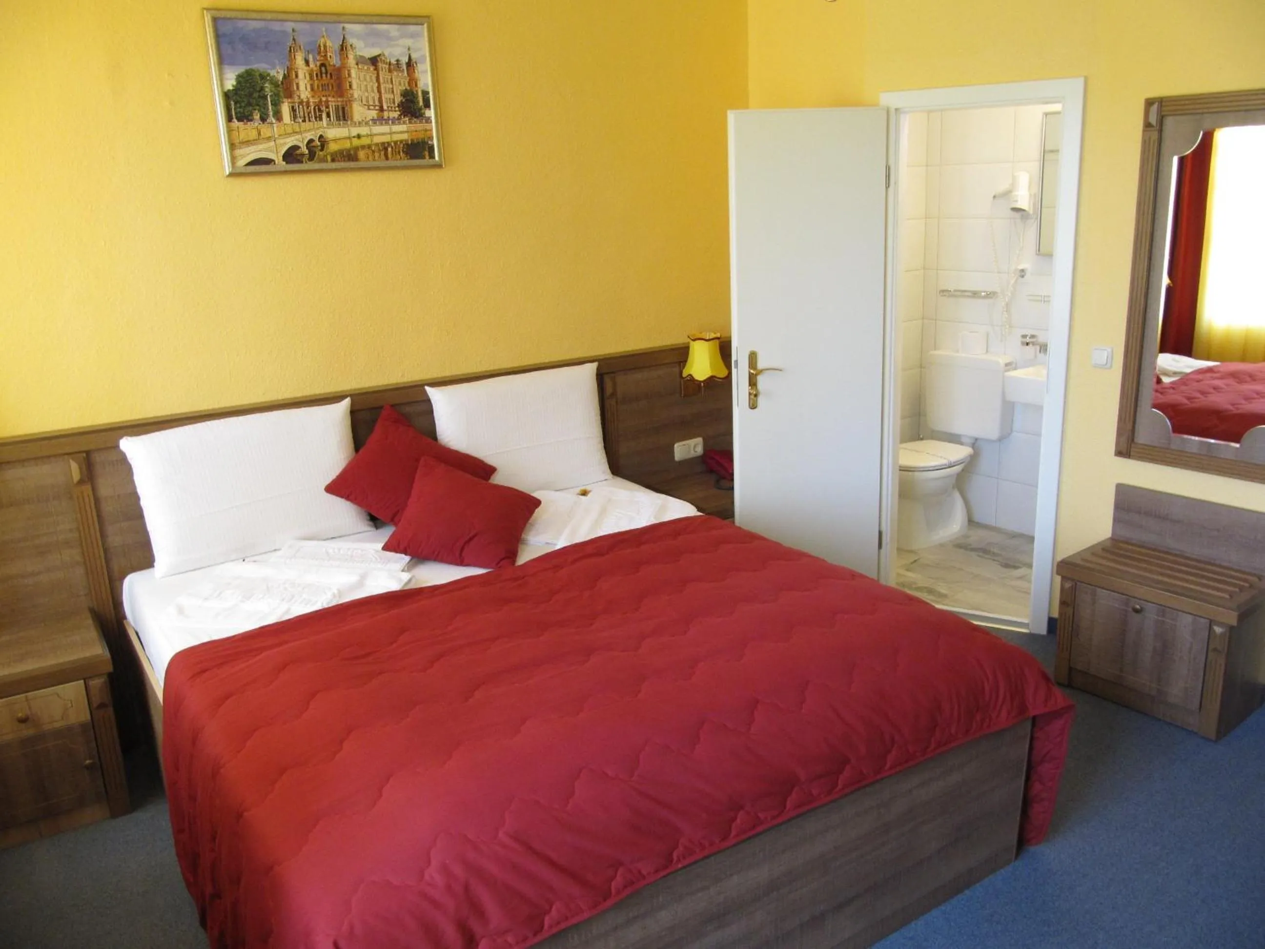 Bed in Hotel am Hauptbahnhof