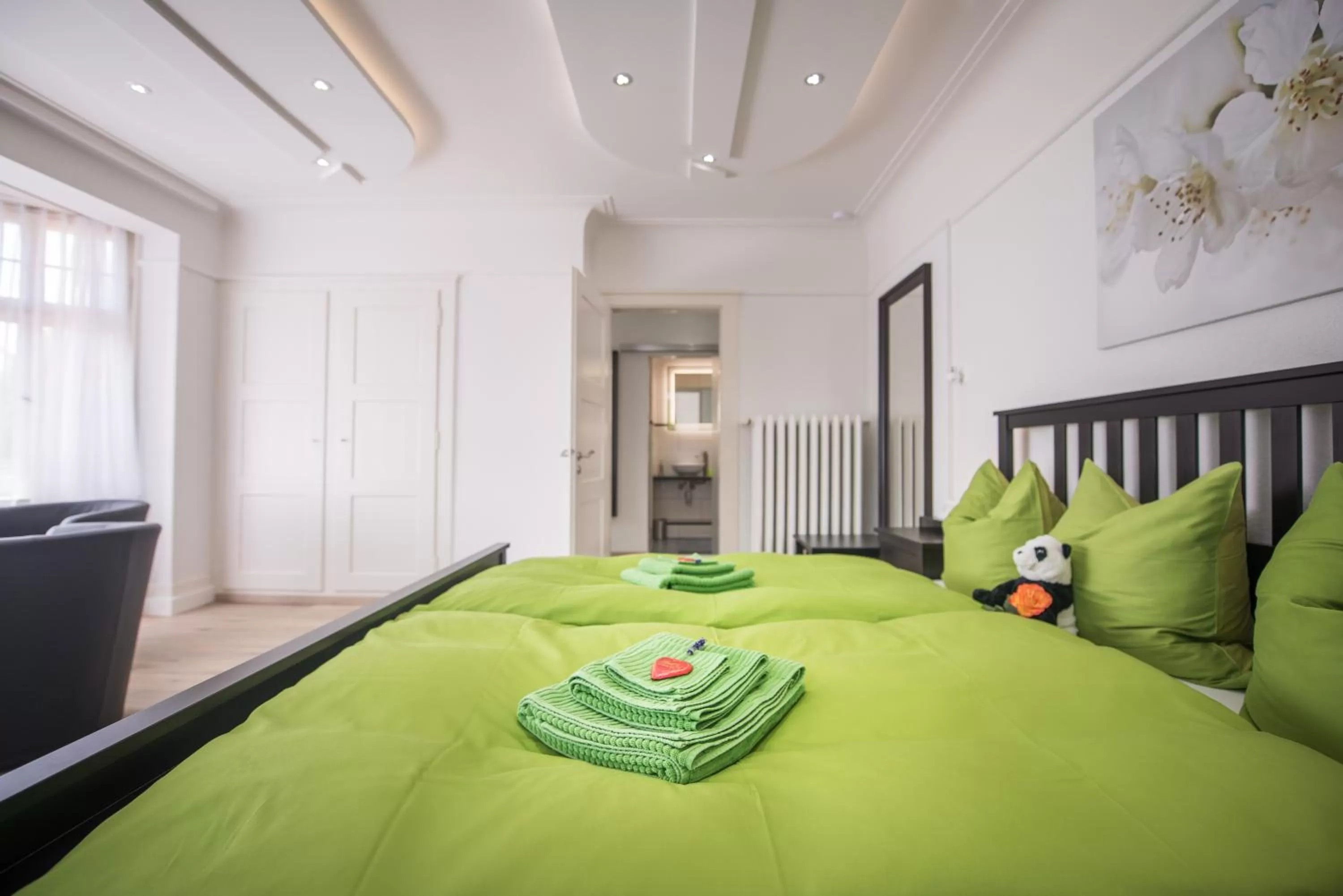 Photo of the whole room, Bed in Max Aviation Villa & Apartments