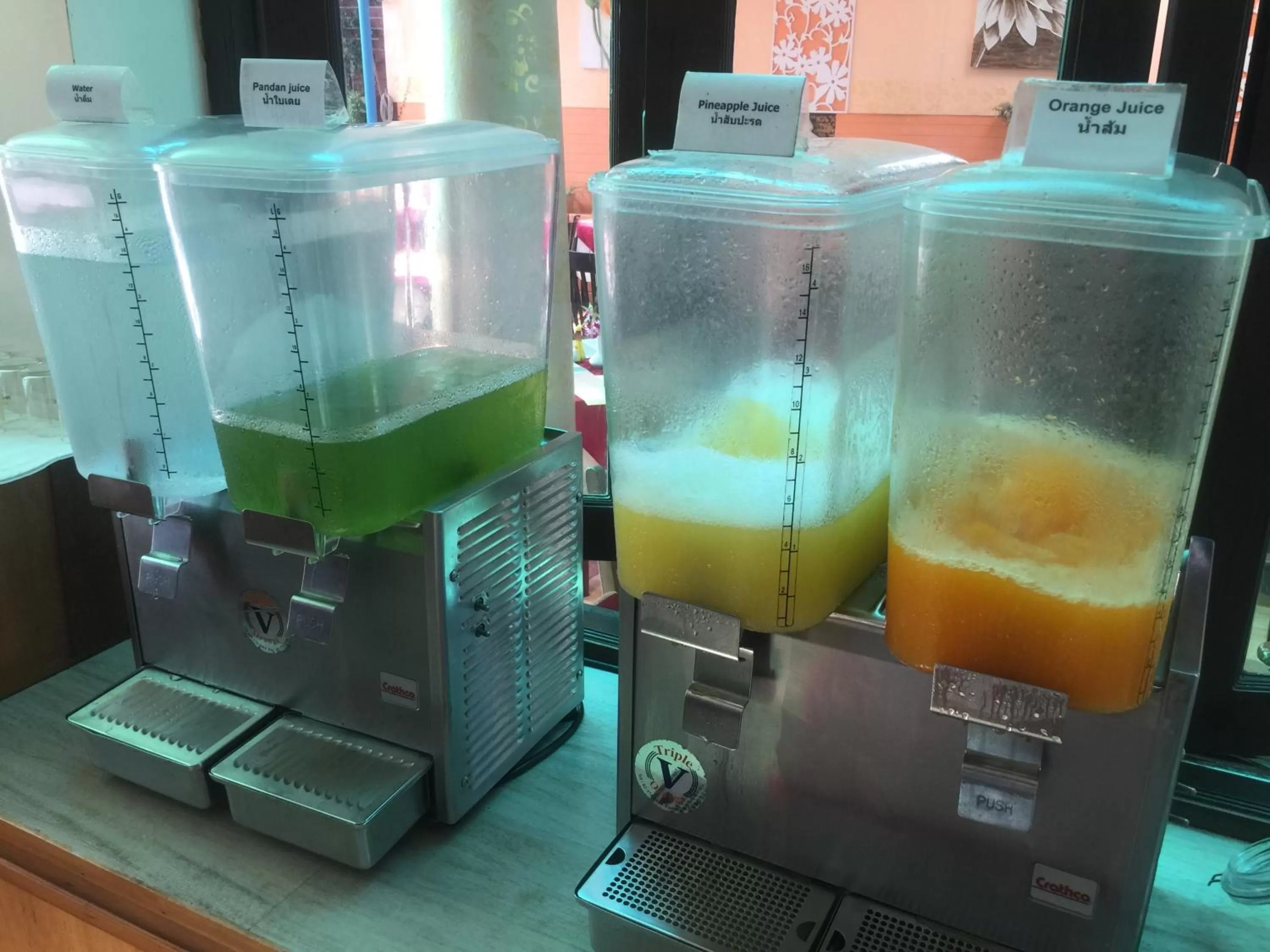 Restaurant/places to eat in Wannara Hotel Hua Hin