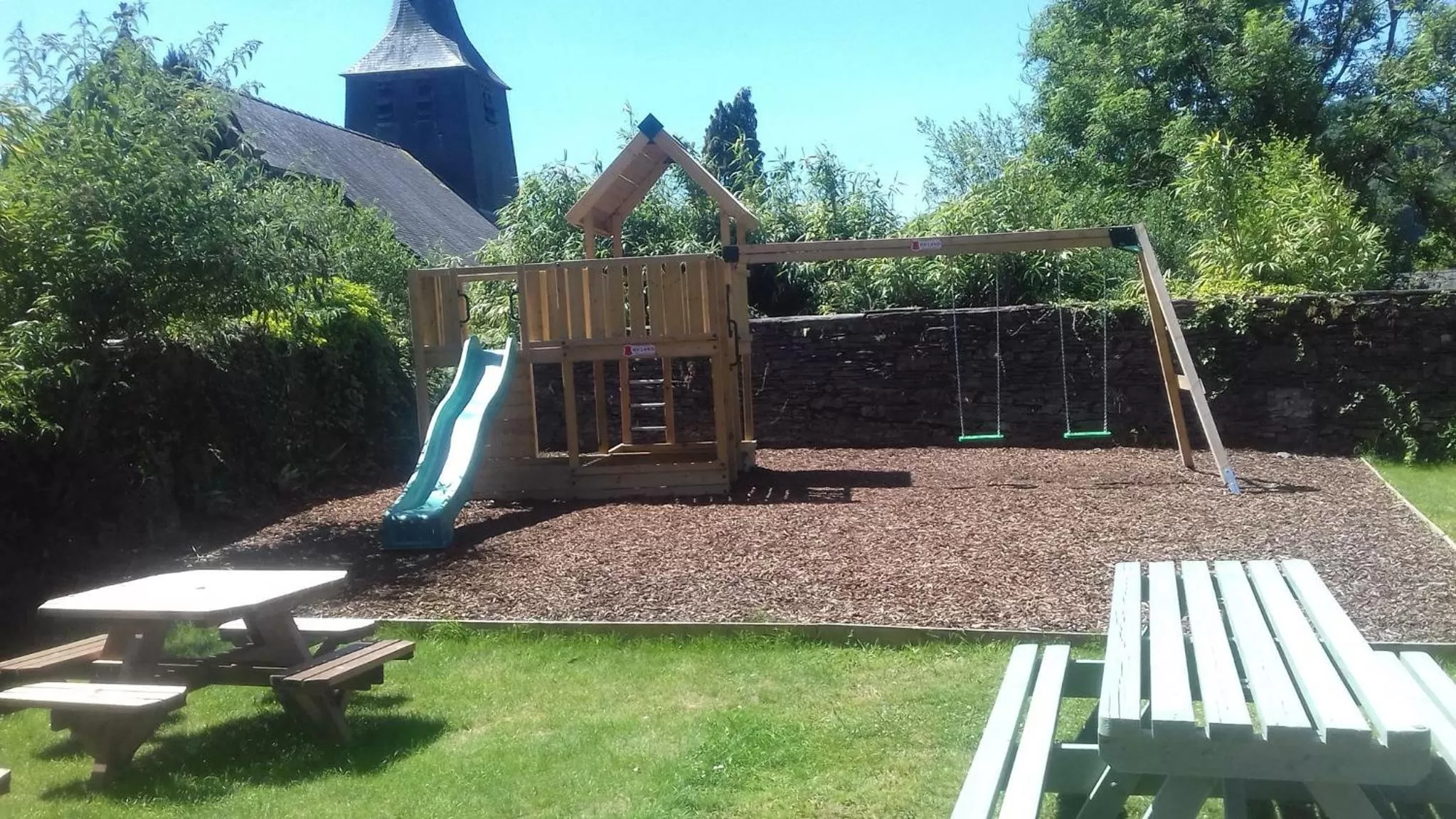 Children play ground, Children's Play Area in Grapes Hotel, Bar & Restaurant