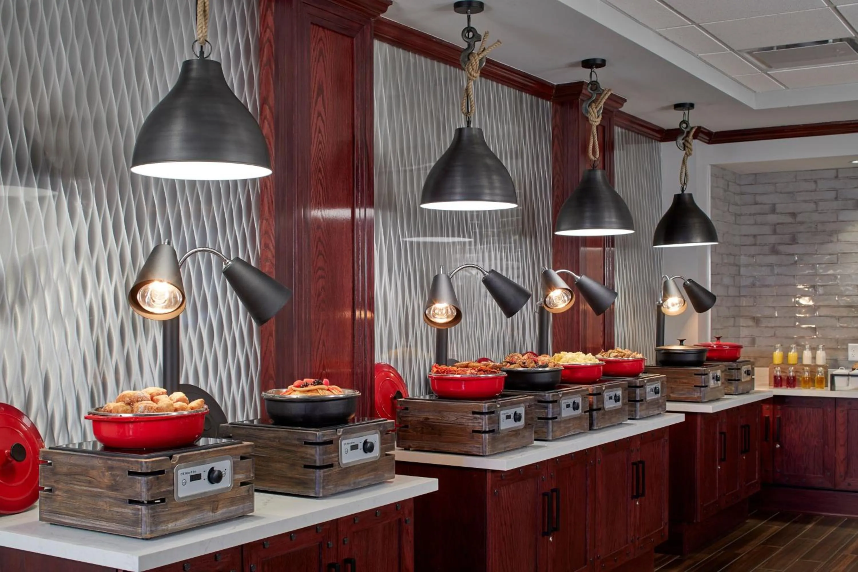 Breakfast in Renaissance Mobile Riverview Plaza Hotel