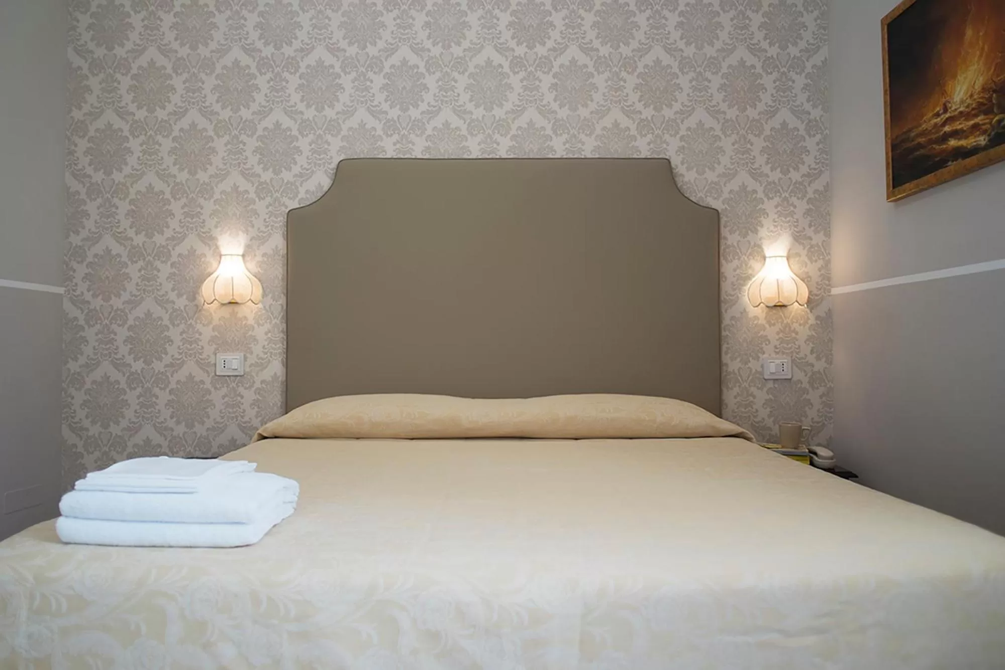 Bedroom, Bed in Hotel Navy